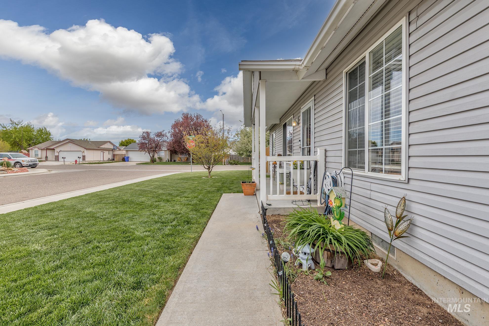 2601 Winesap Ave Property Photo 6