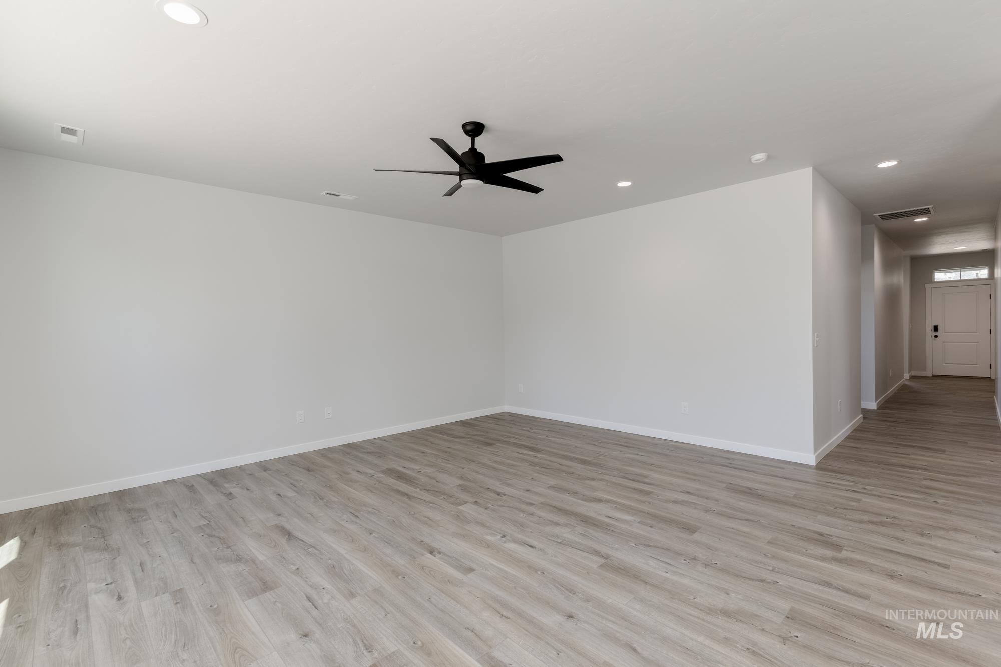3127 S Carie Ave Property Photo 9