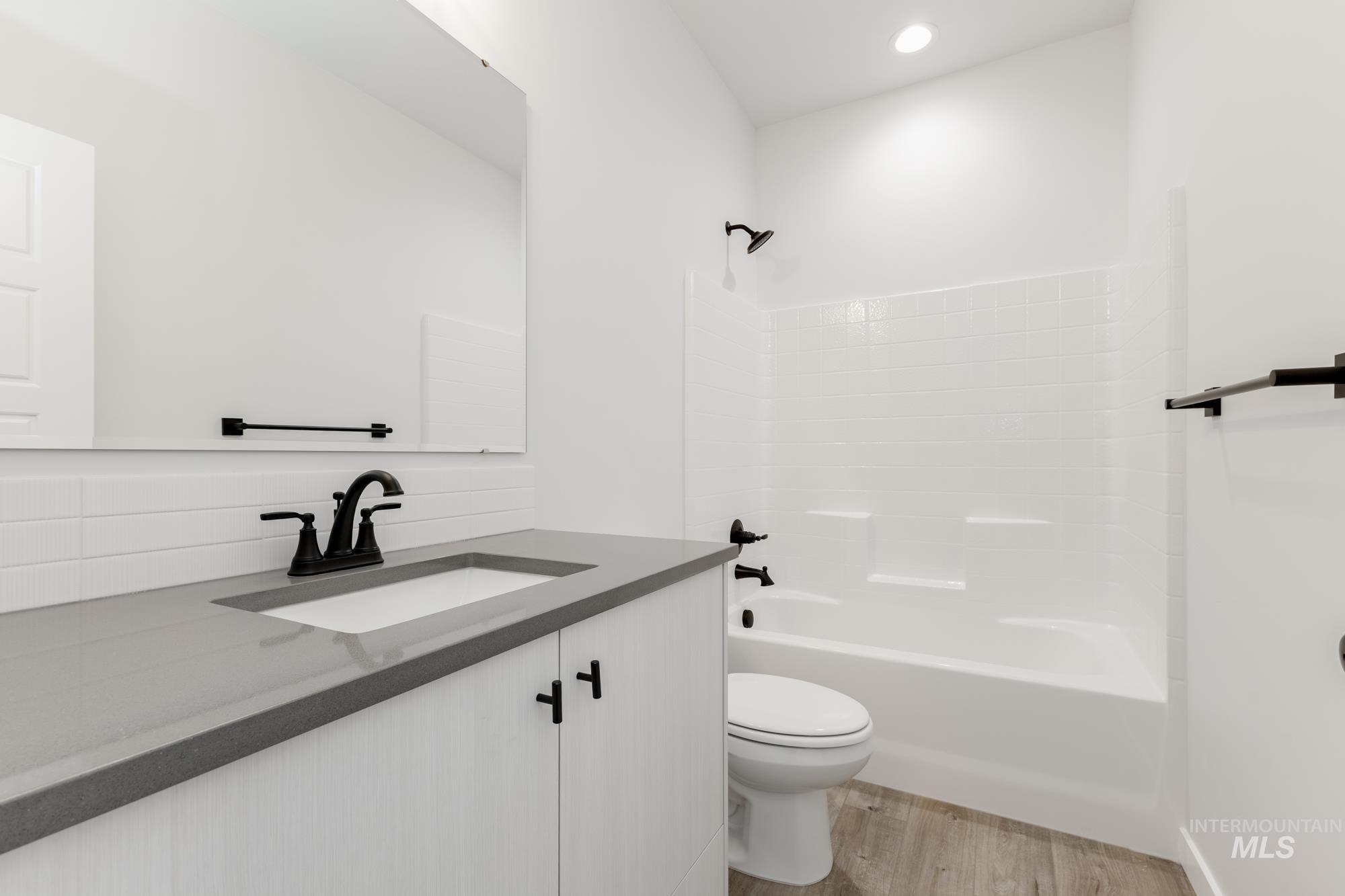 3127 S Carie Ave Property Photo 14