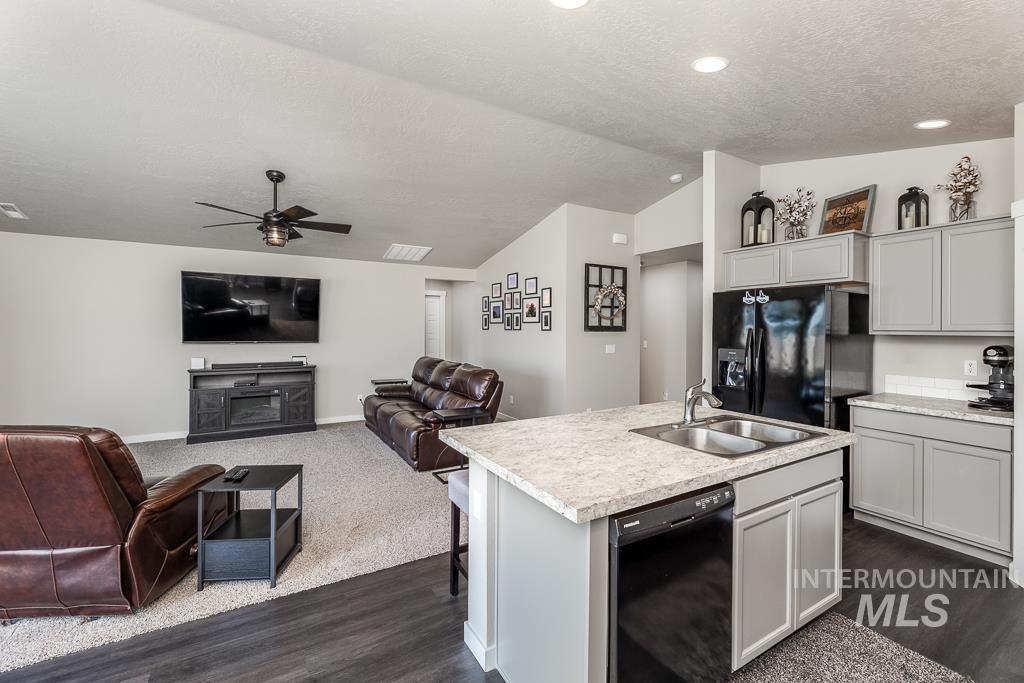 1270 W Pendulum Cove Dr Property Photo 12