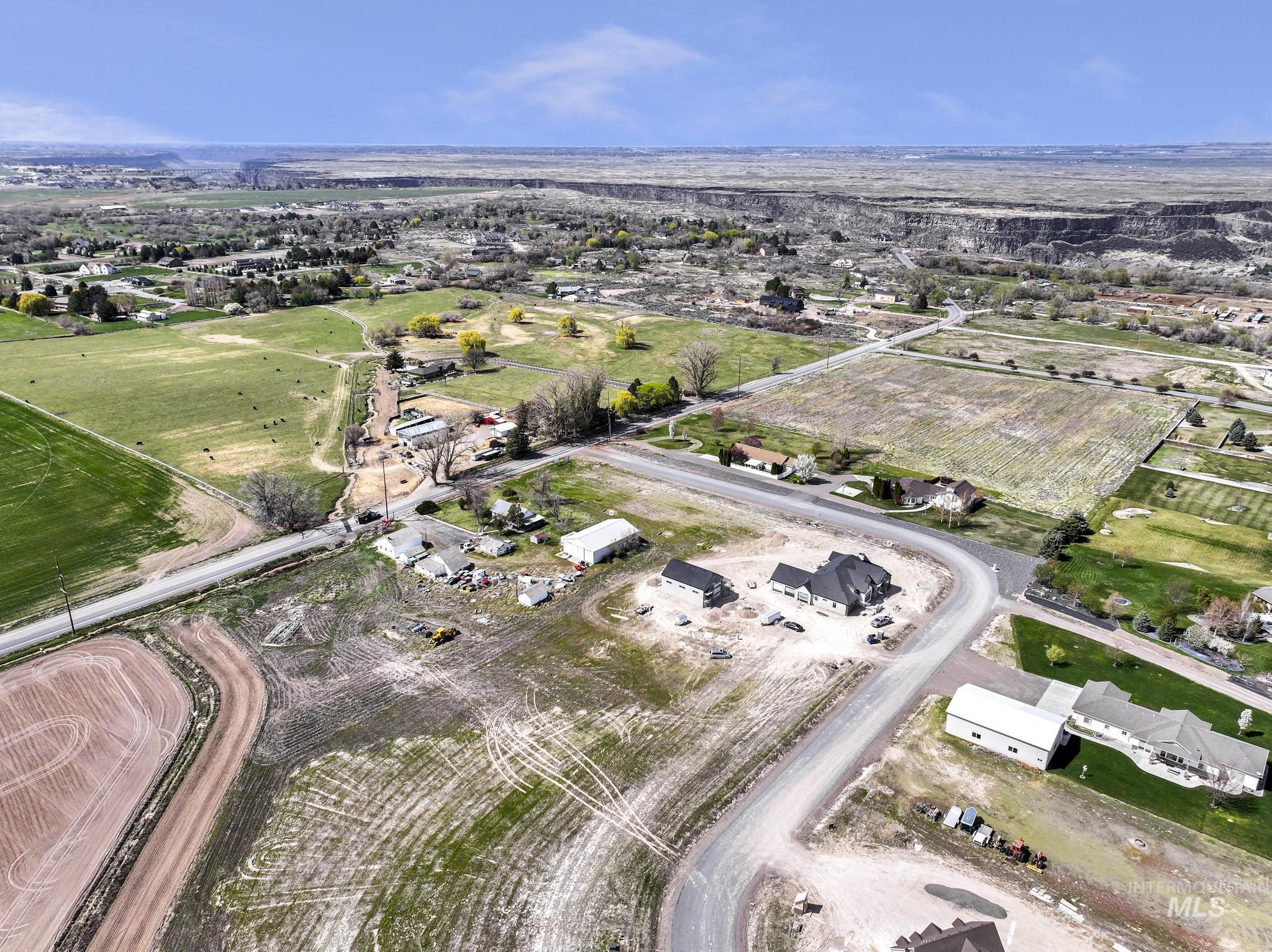 3311 E 4032 N Property Photo 9