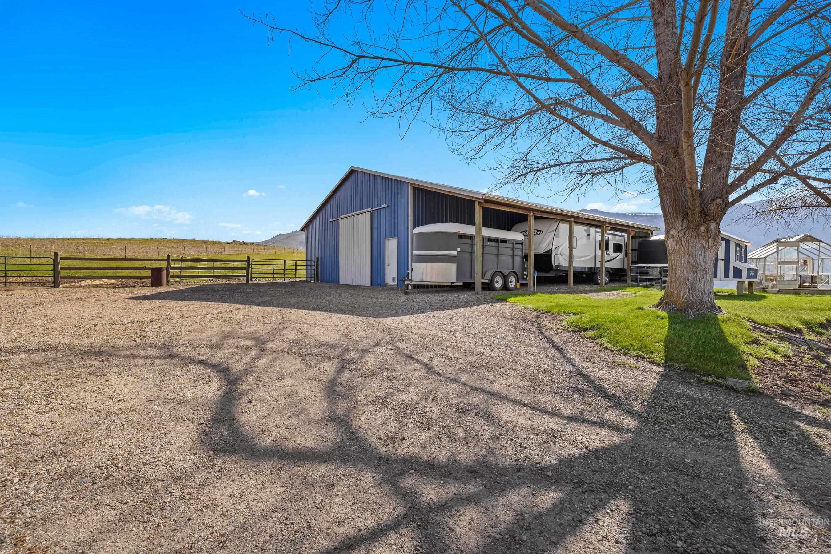 584 Whitewater Wilderness Drive Property Photo 10