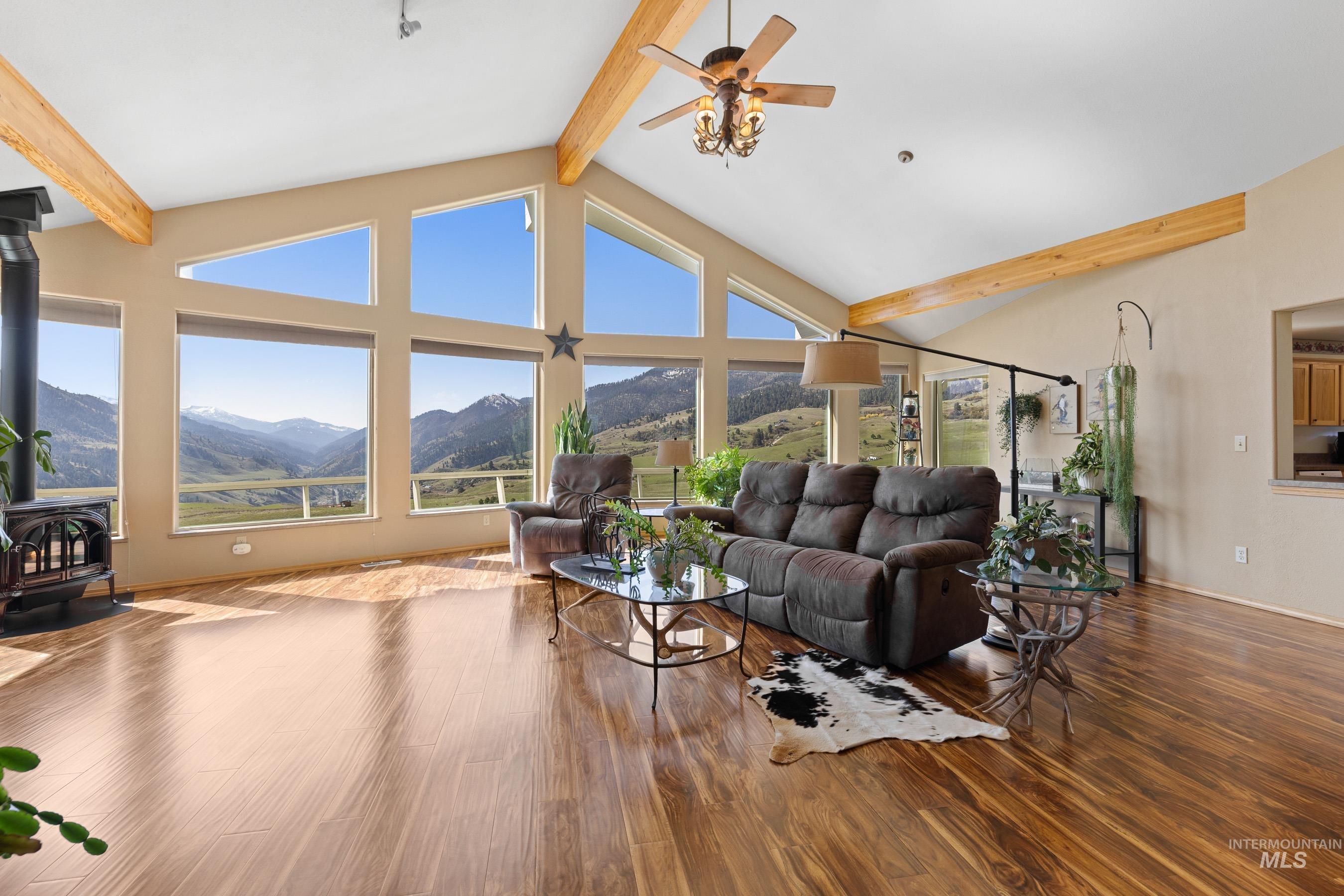 584 Whitewater Wilderness Drive Property Photo 13