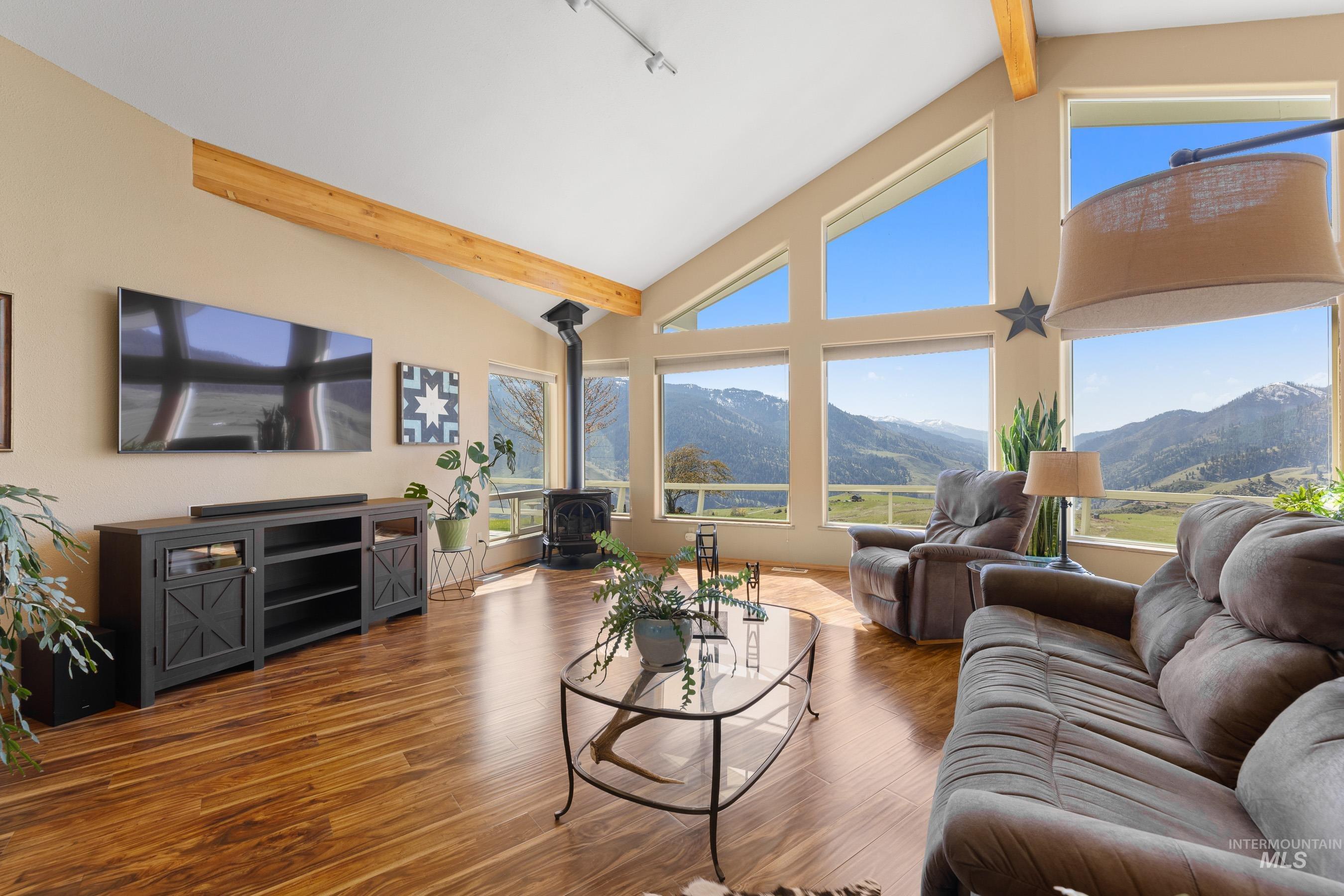 584 Whitewater Wilderness Drive Property Photo 14