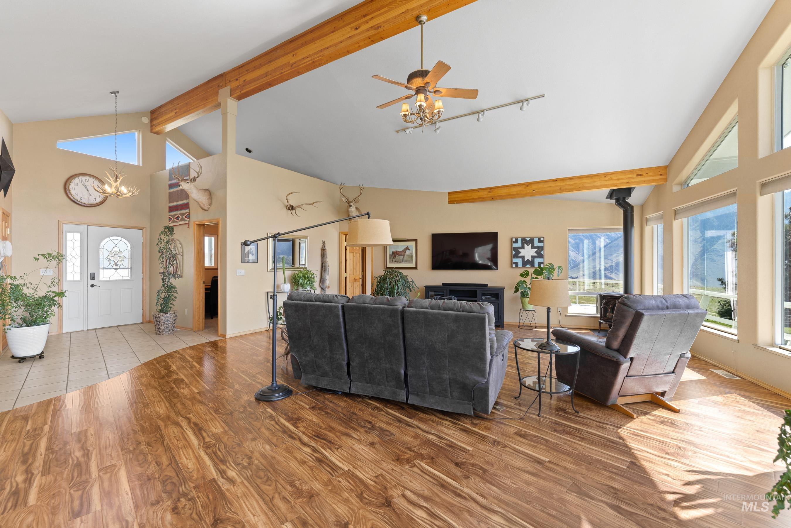 584 Whitewater Wilderness Drive Property Photo 15