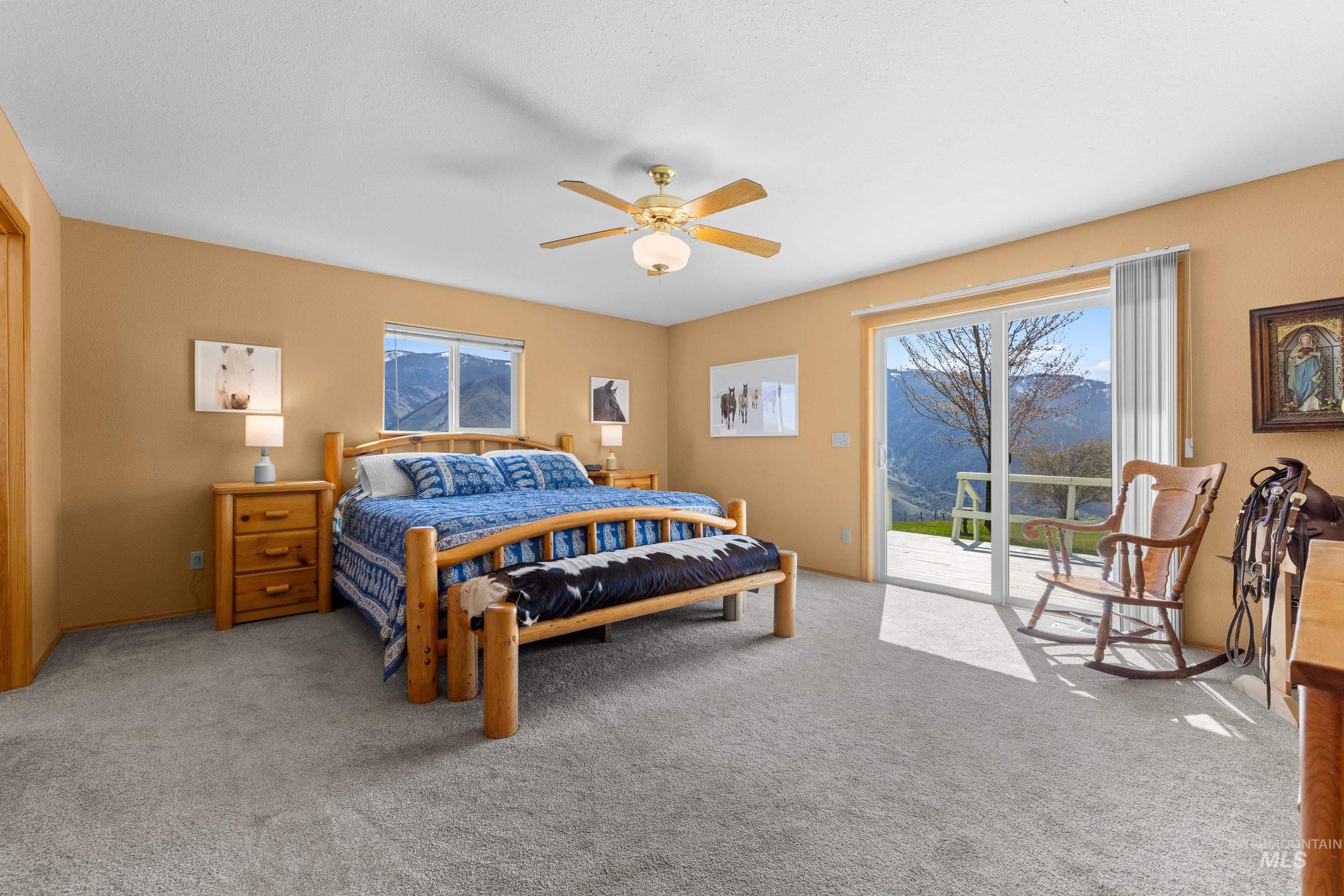 584 Whitewater Wilderness Drive Property Photo 28