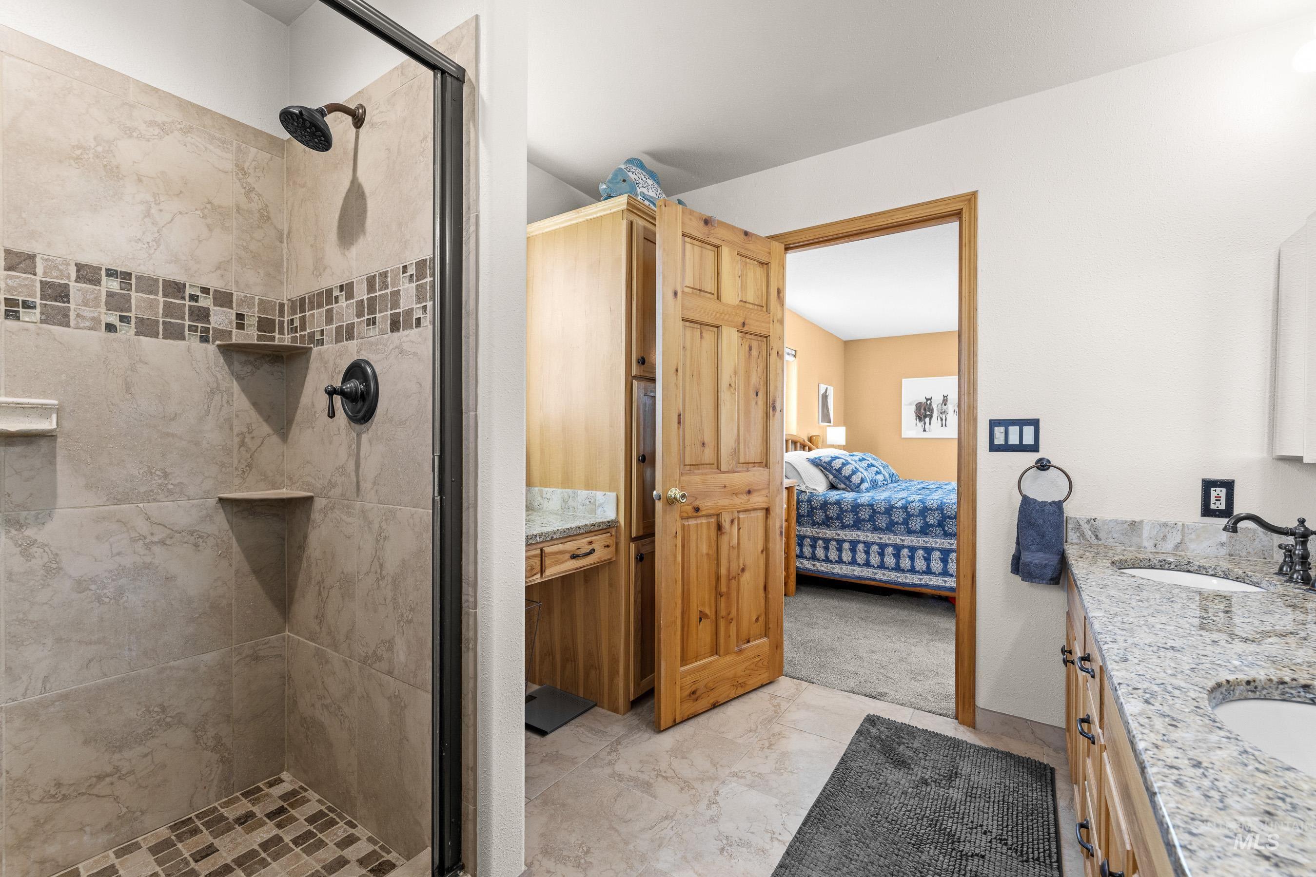 584 Whitewater Wilderness Drive Property Photo 30