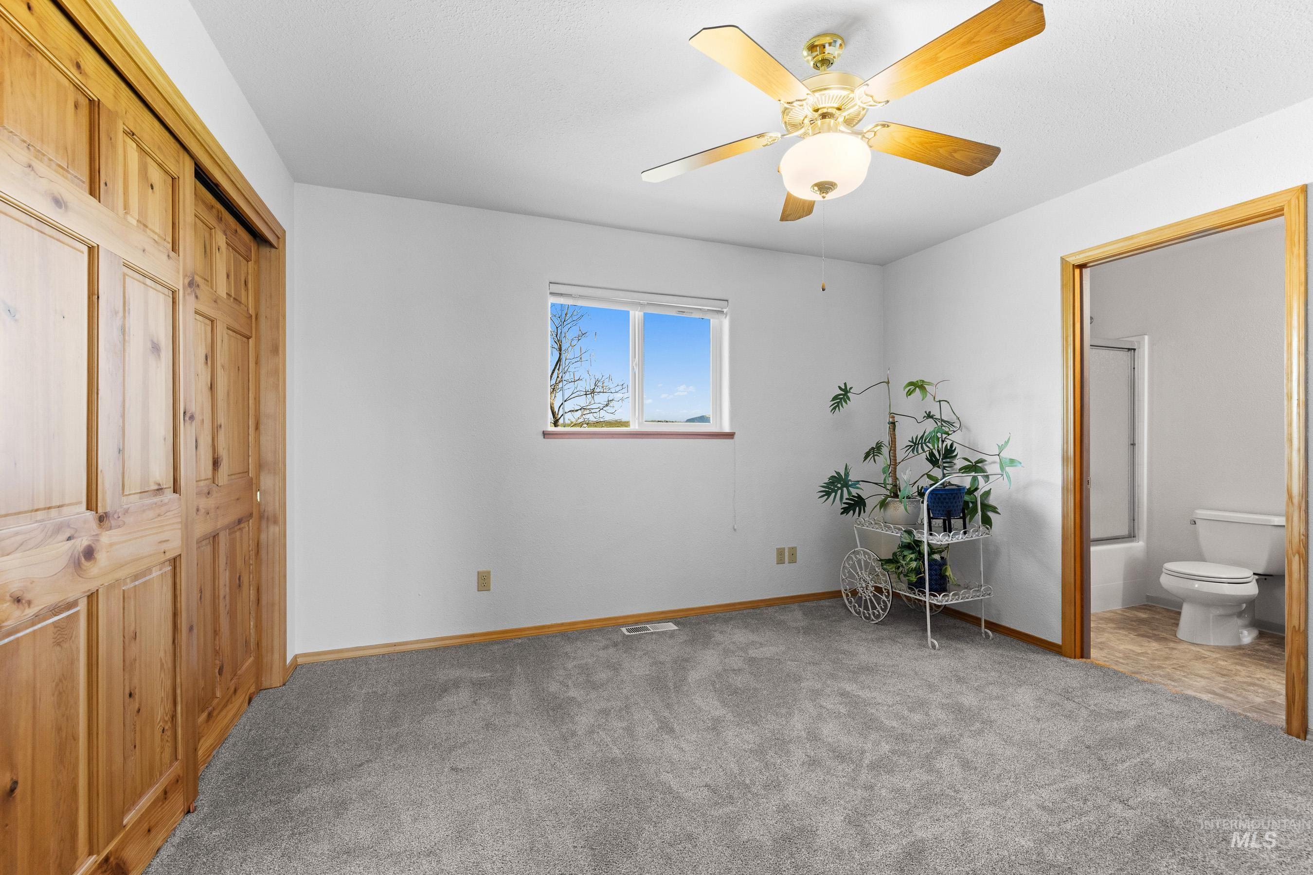 584 Whitewater Wilderness Drive Property Photo 34