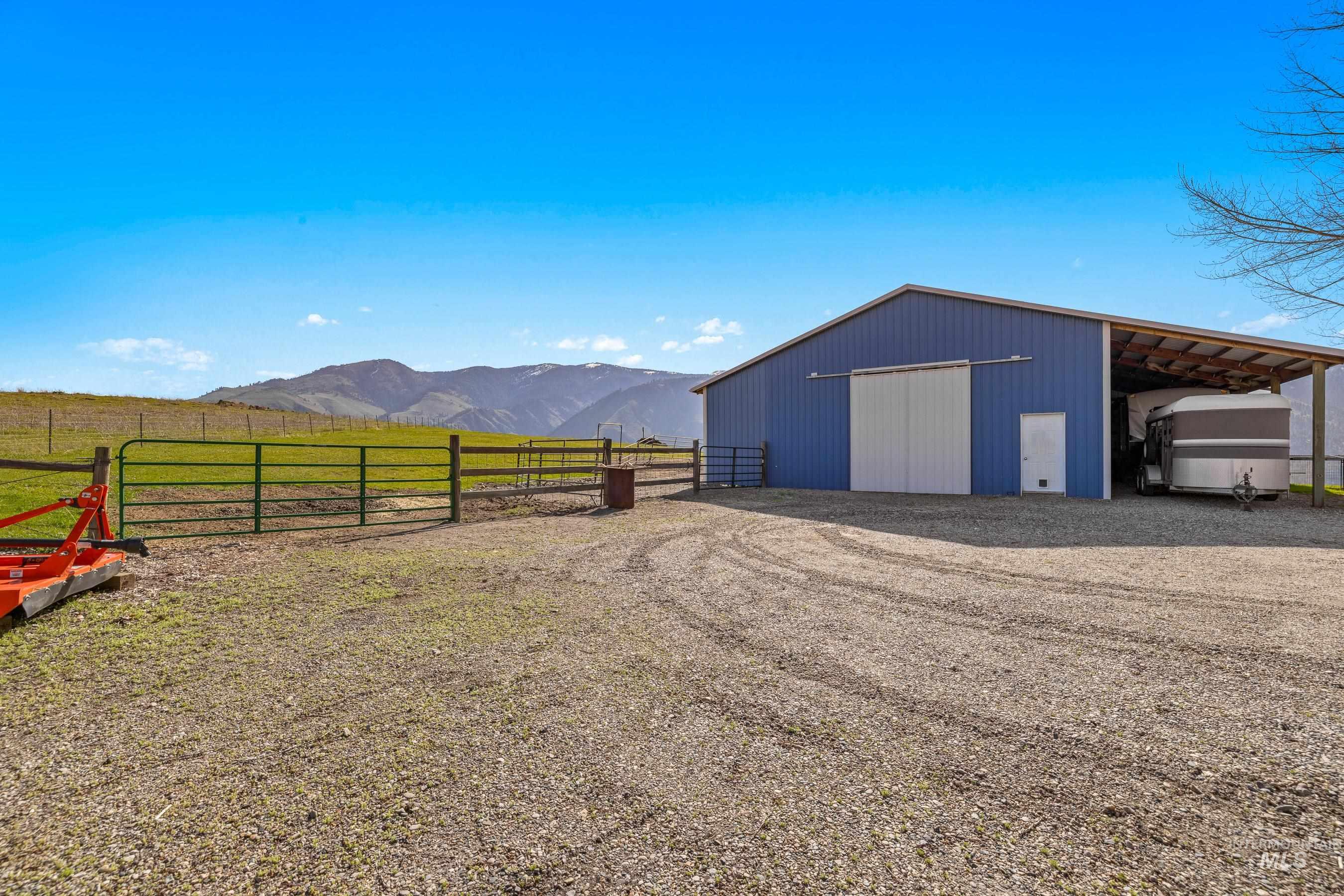 584 Whitewater Wilderness Drive Property Photo 35