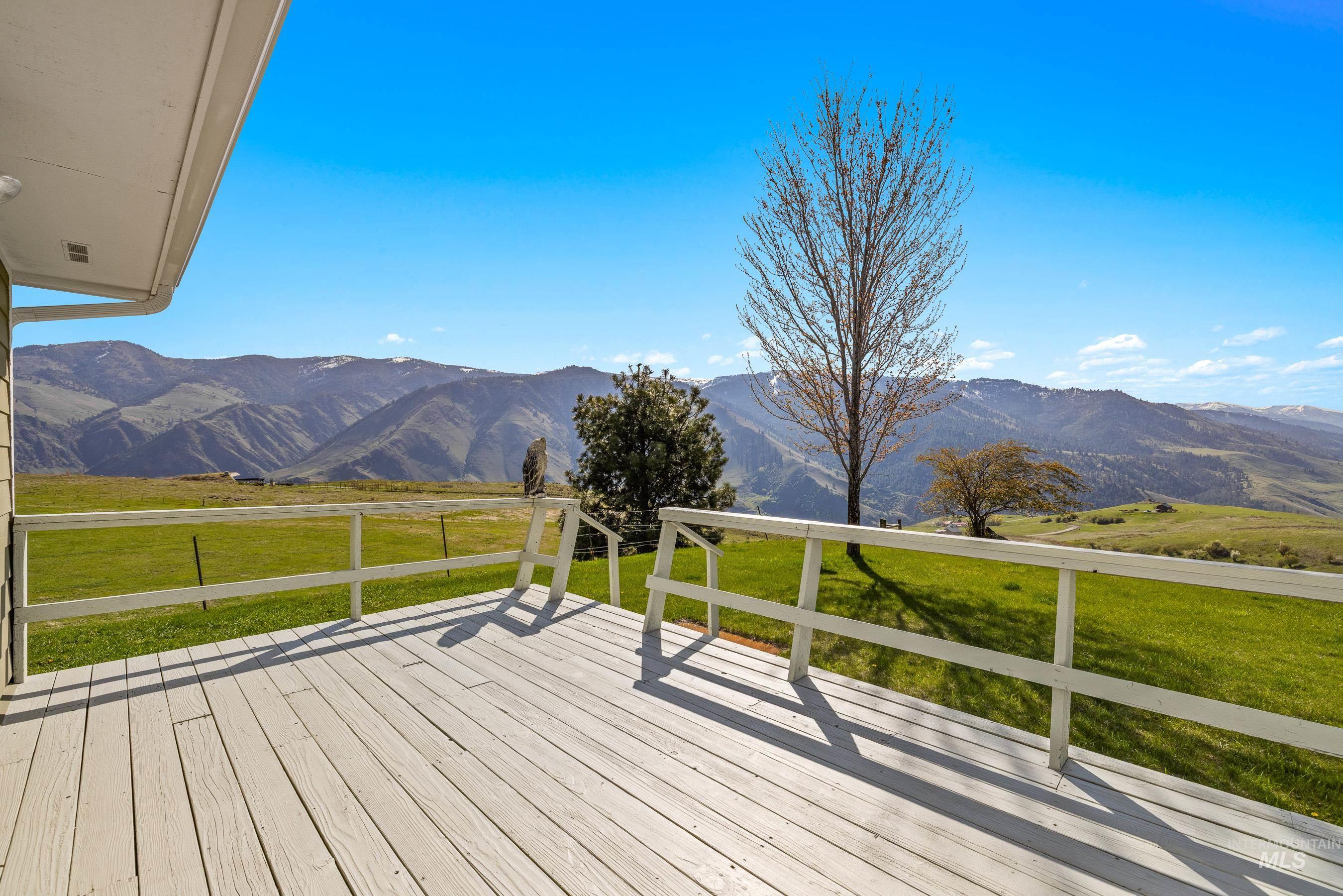 584 Whitewater Wilderness Drive Property Photo 44