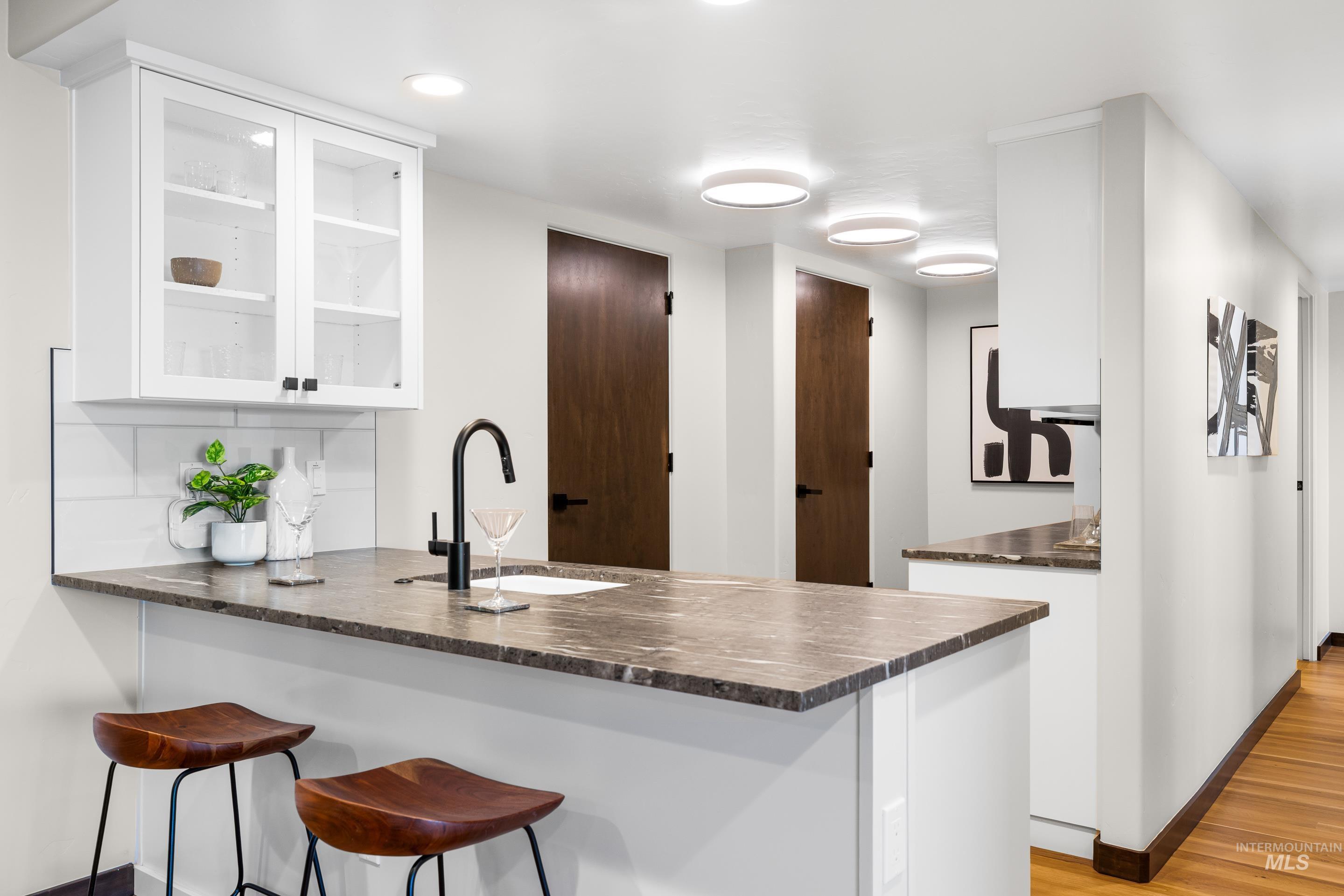 146 W Skylark Drive Property Photo 34