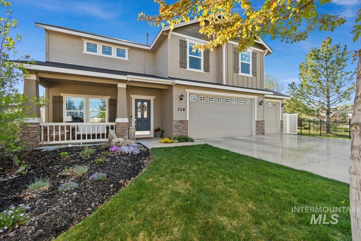 326 S Schober Loop Property Photo 2