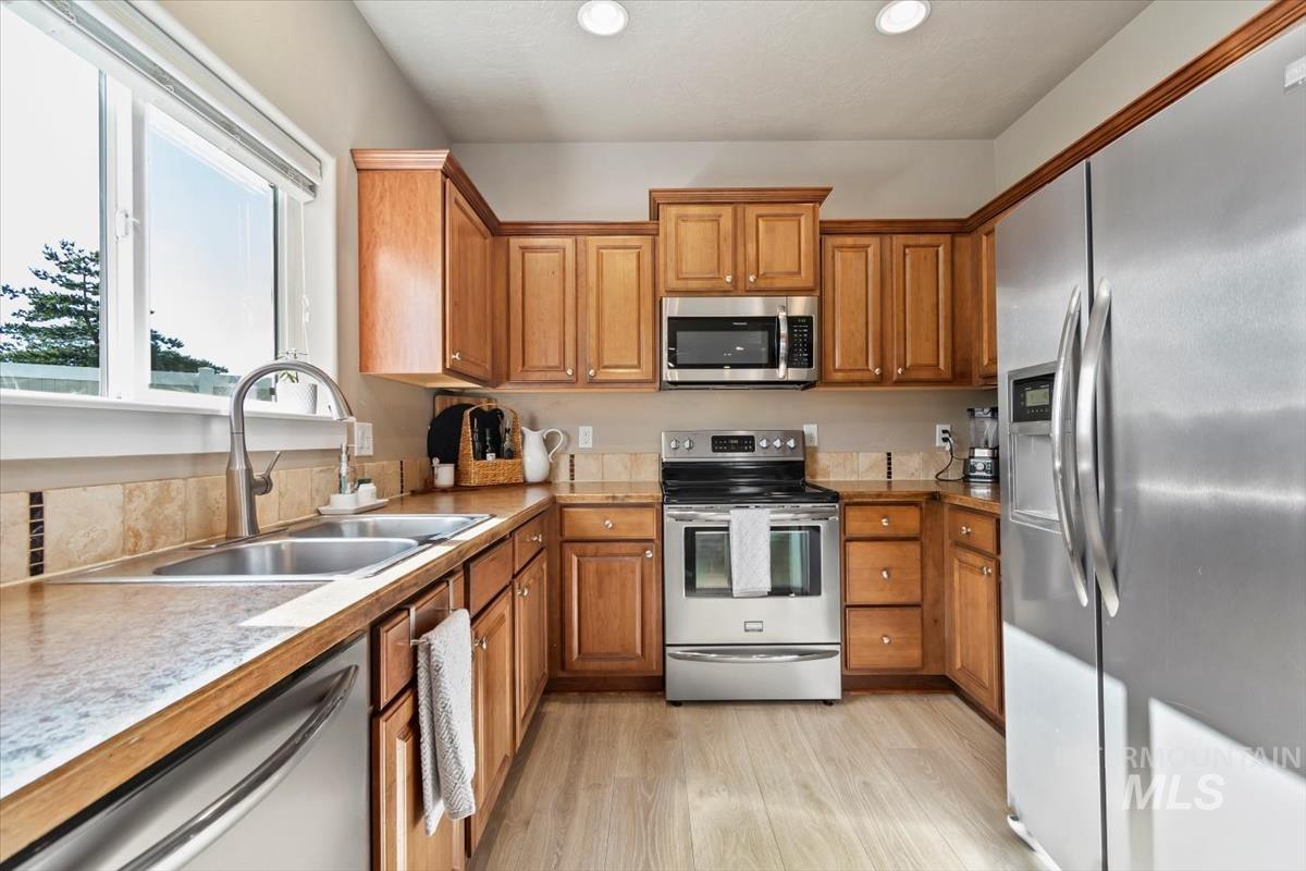 326 S Schober Loop Property Photo 14