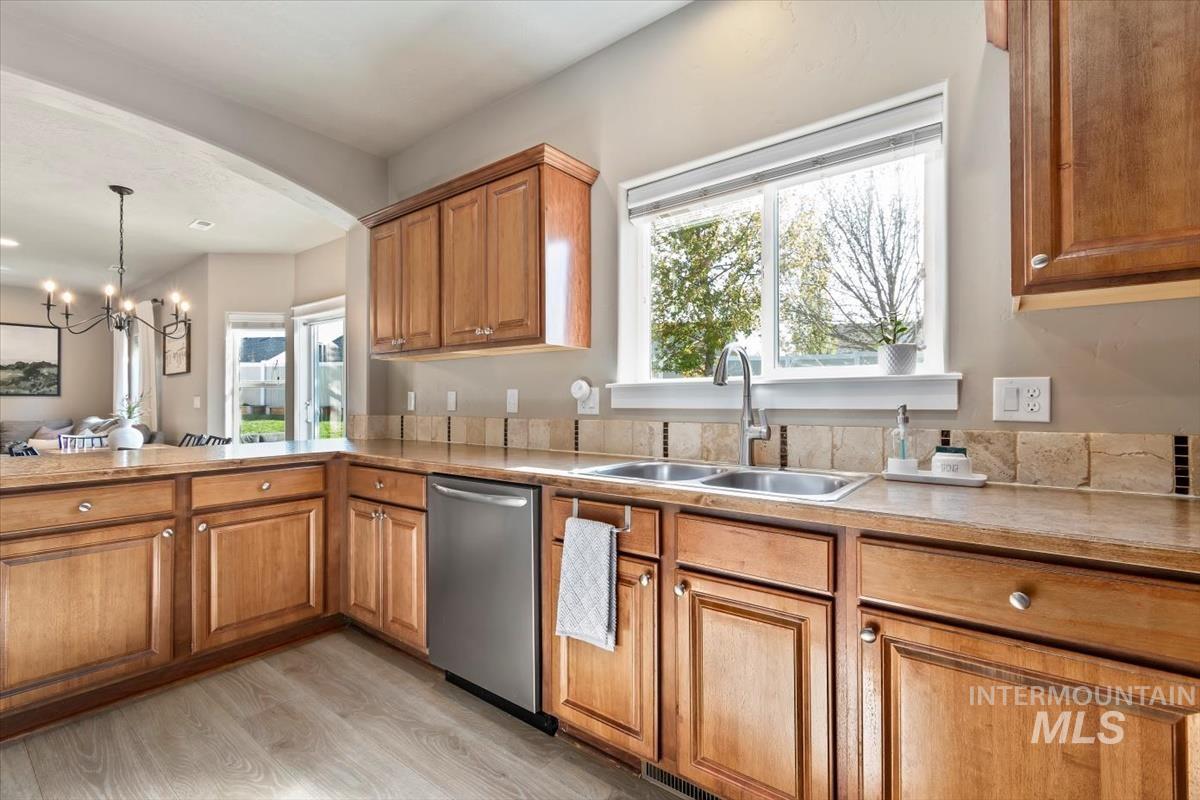 326 S Schober Loop Property Photo 15