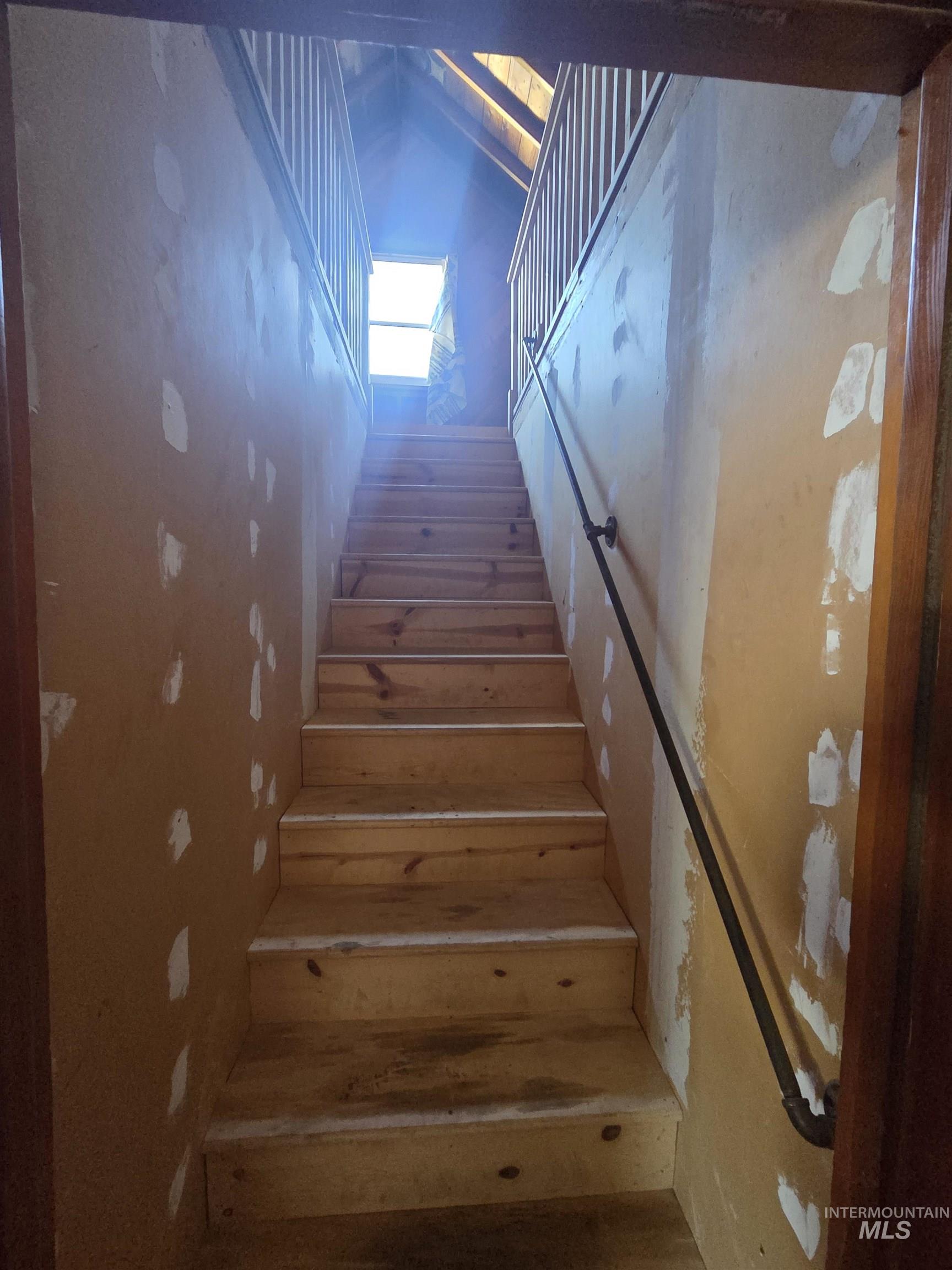 1270 Main Street Property Photo 16