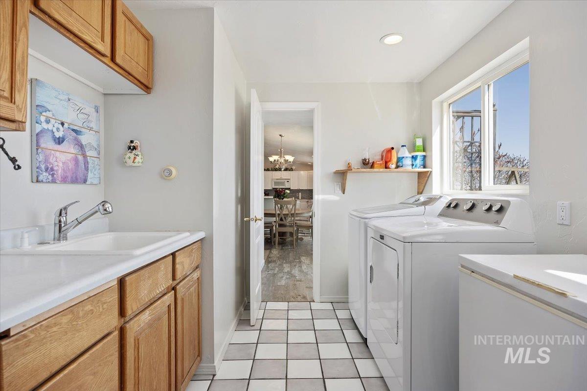3859 N 1100 E Property Photo 32