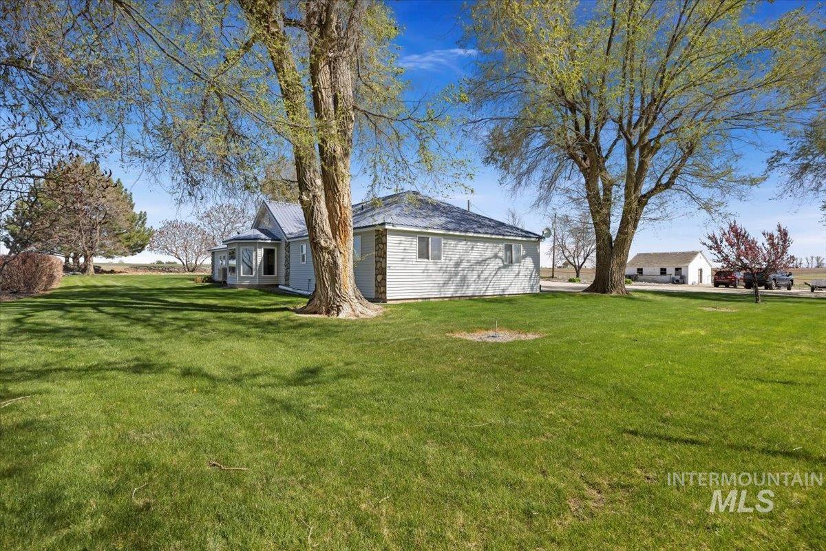 3859 N 1100 E Property Photo 34