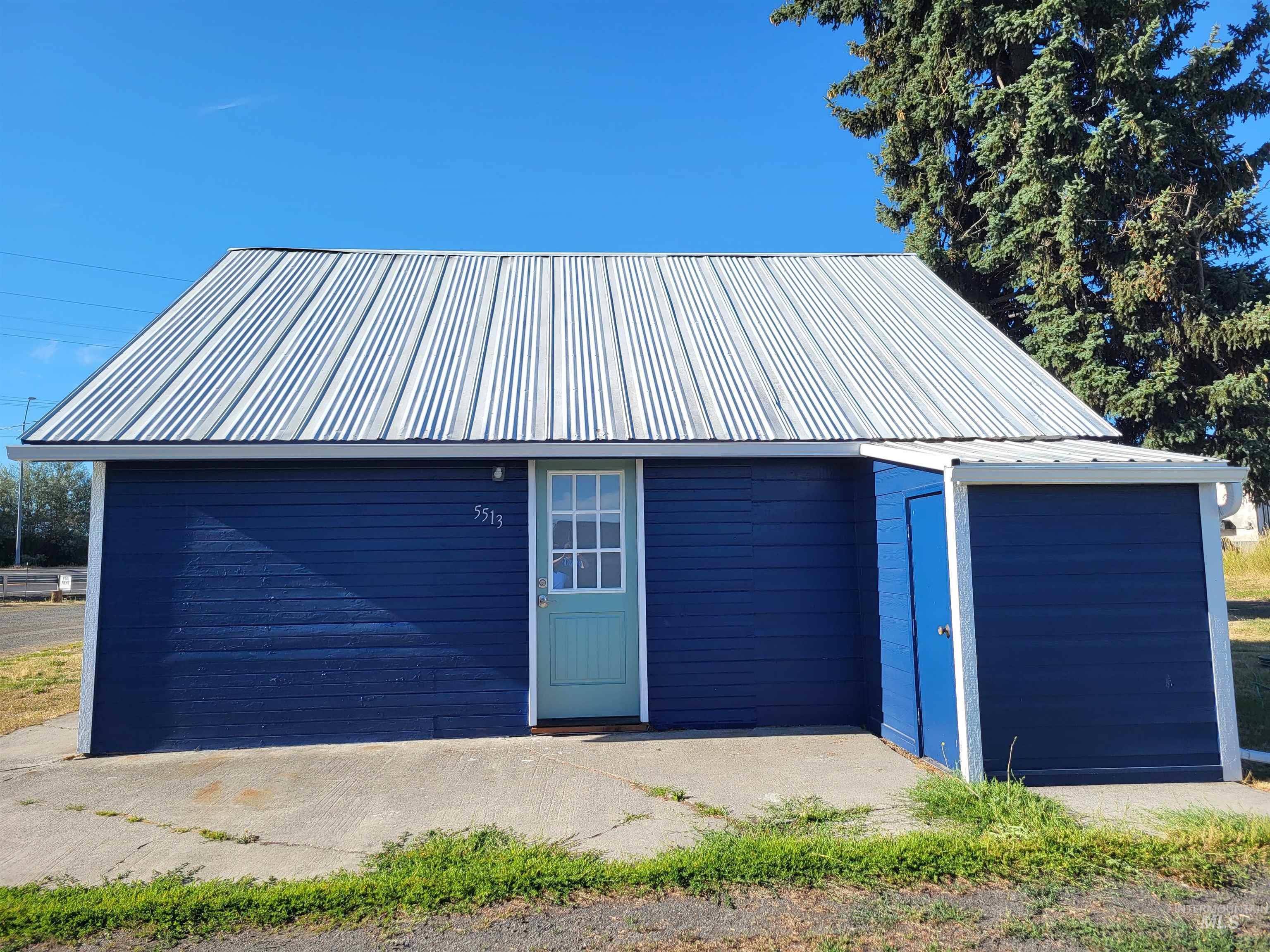 5505 N Highway 95 Property Photo 17