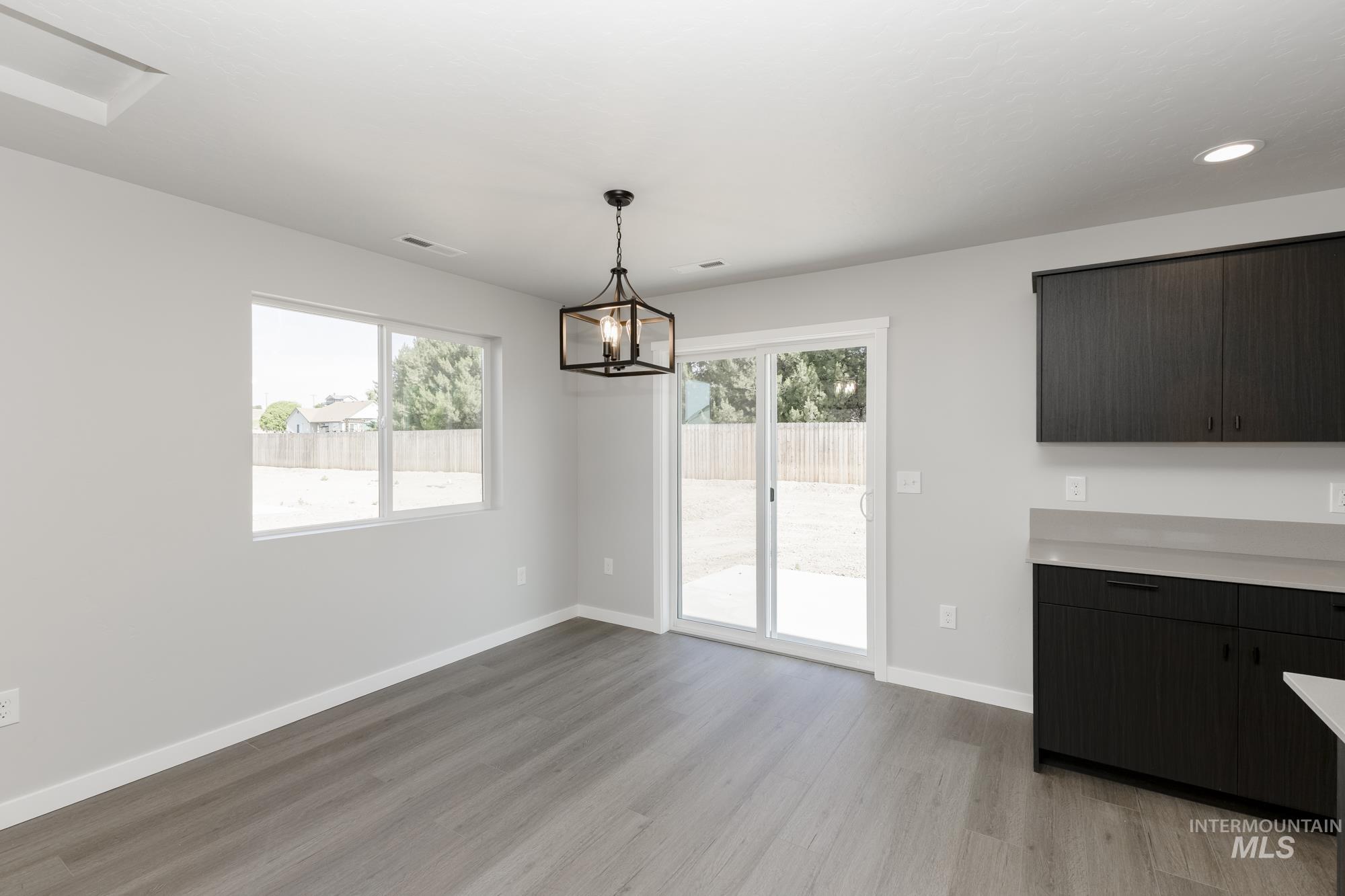 1402 Silver Valley Ct Property Photo 5