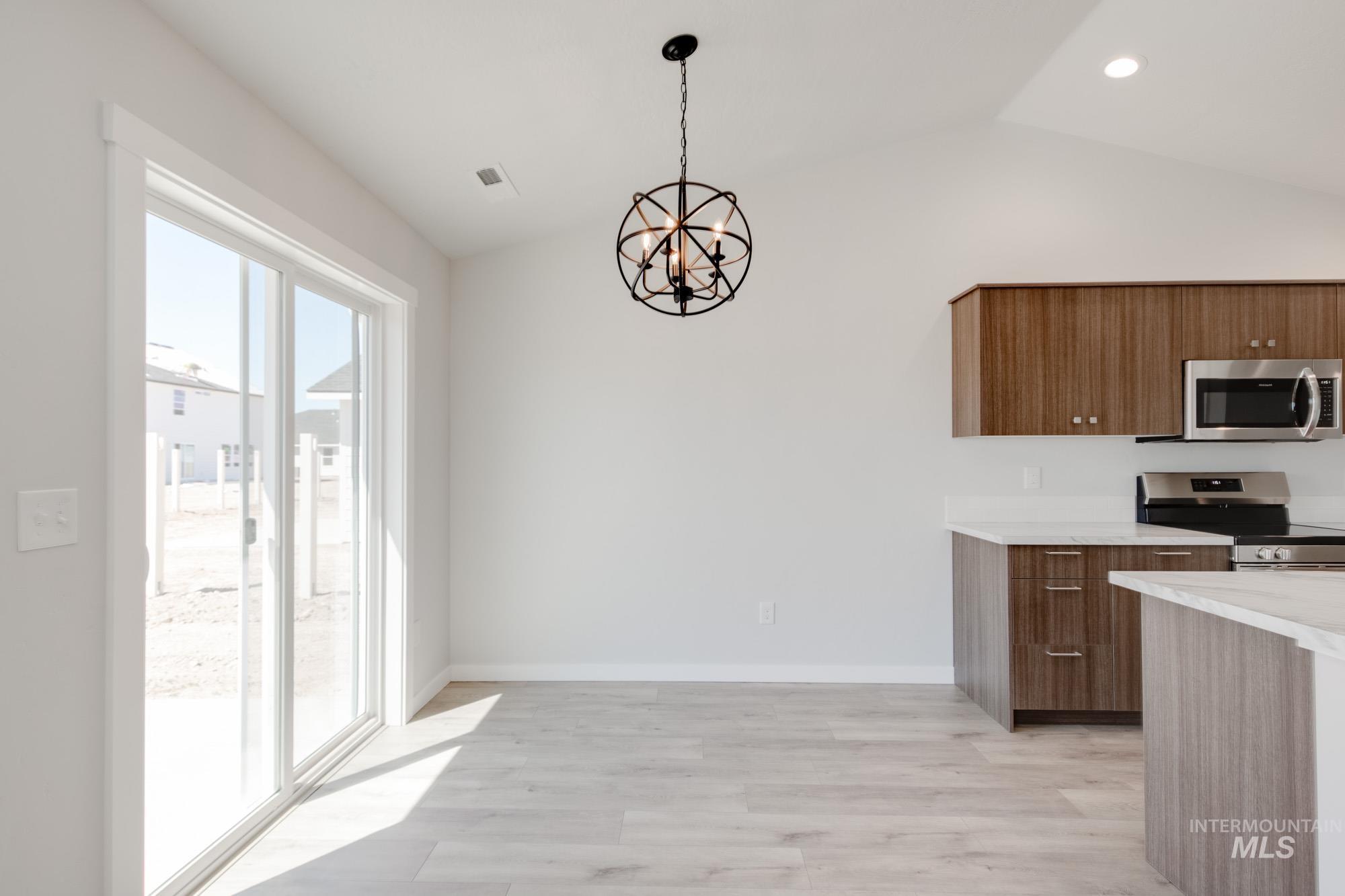 11093 Canvas St Property Photo 9