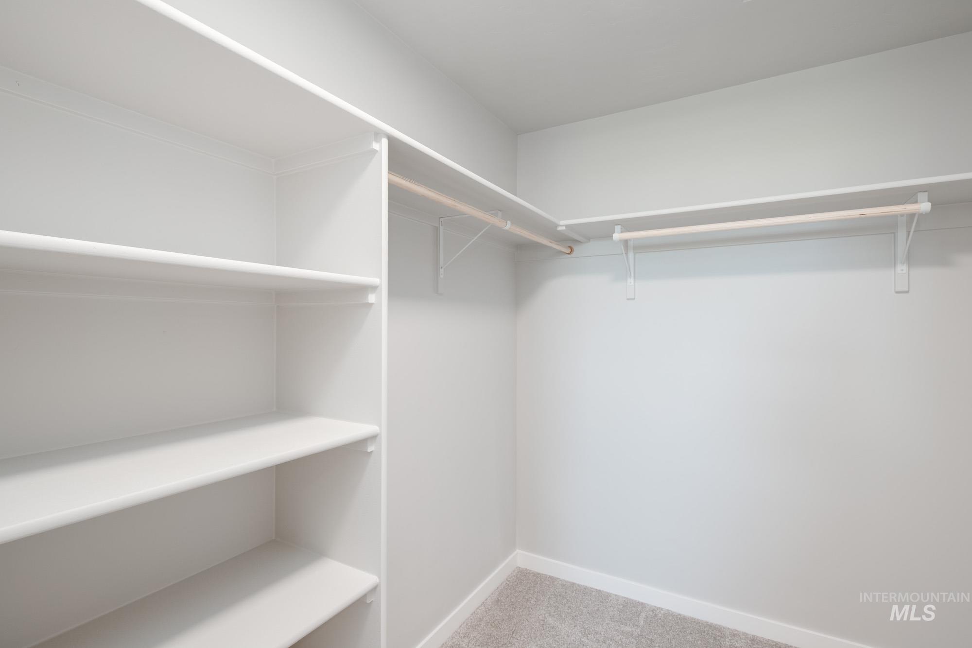 1500 N Coltsfoot Ave Property Photo 16