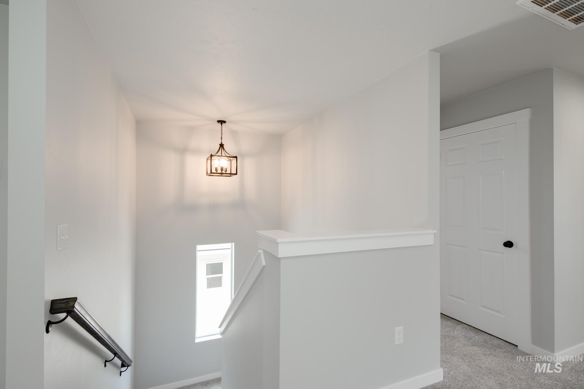 1500 N Coltsfoot Ave Property Photo 18