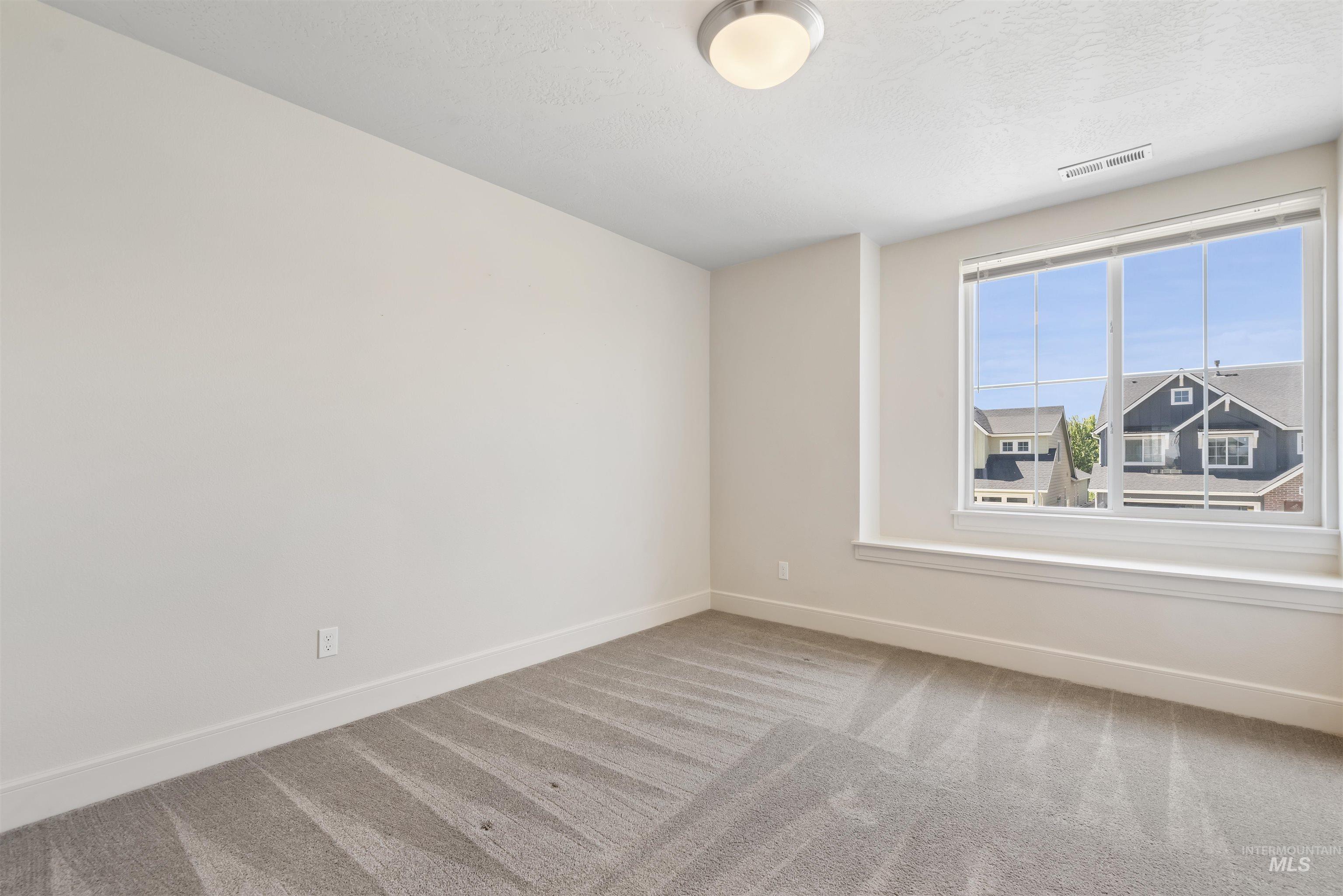 10110 Irongate Dr Property Photo 20