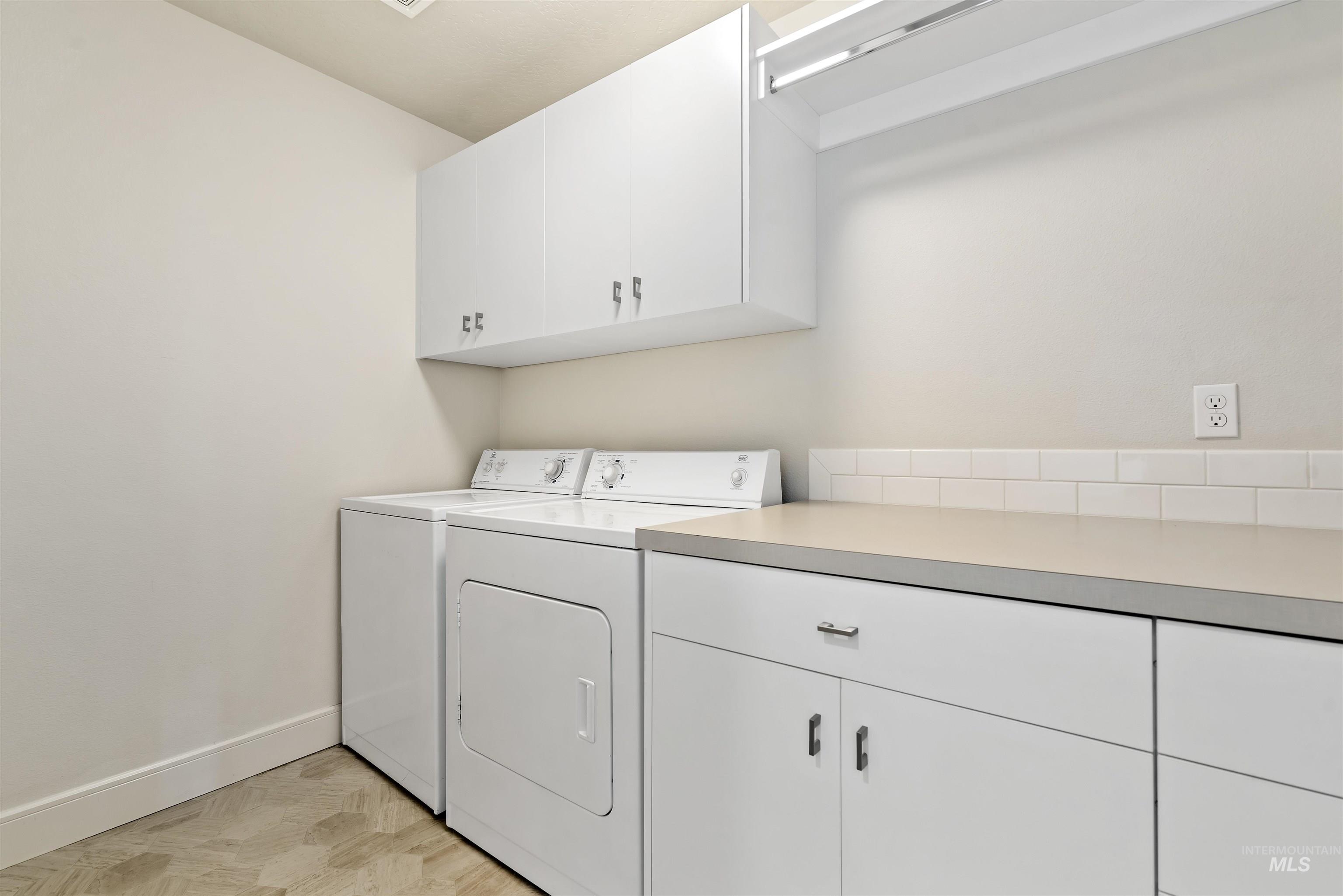 10110 Irongate Dr Property Photo 24