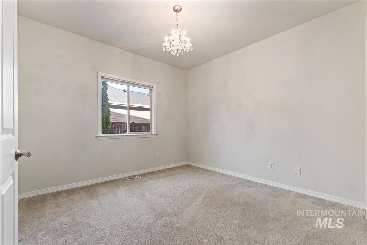 2308 E Chimere Dr Property Photo 22