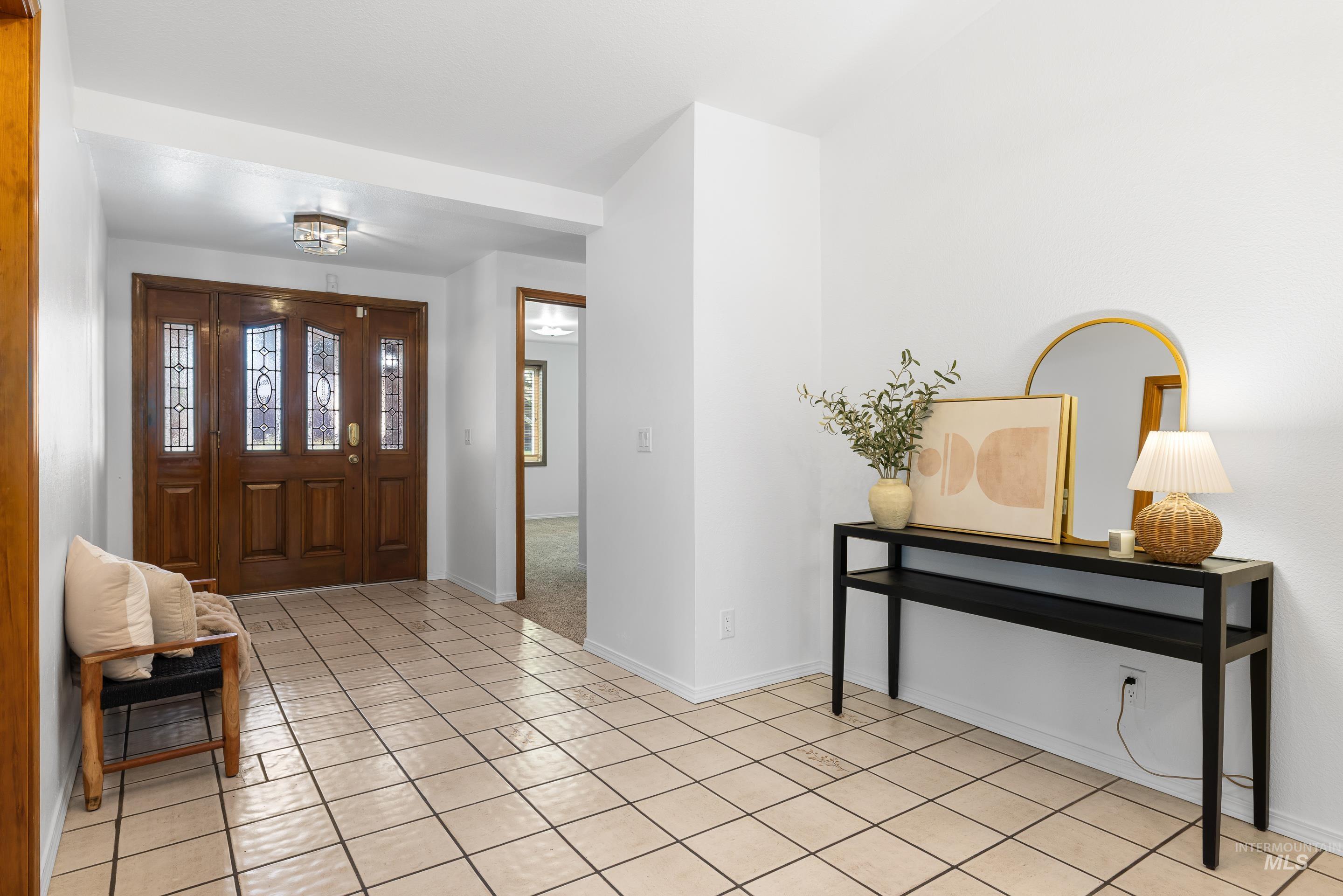 107 S Oakhurst Way Property Photo 31