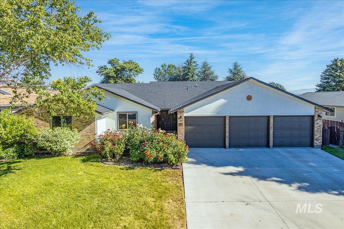 107 S Oakhurst Way Property Photo 40