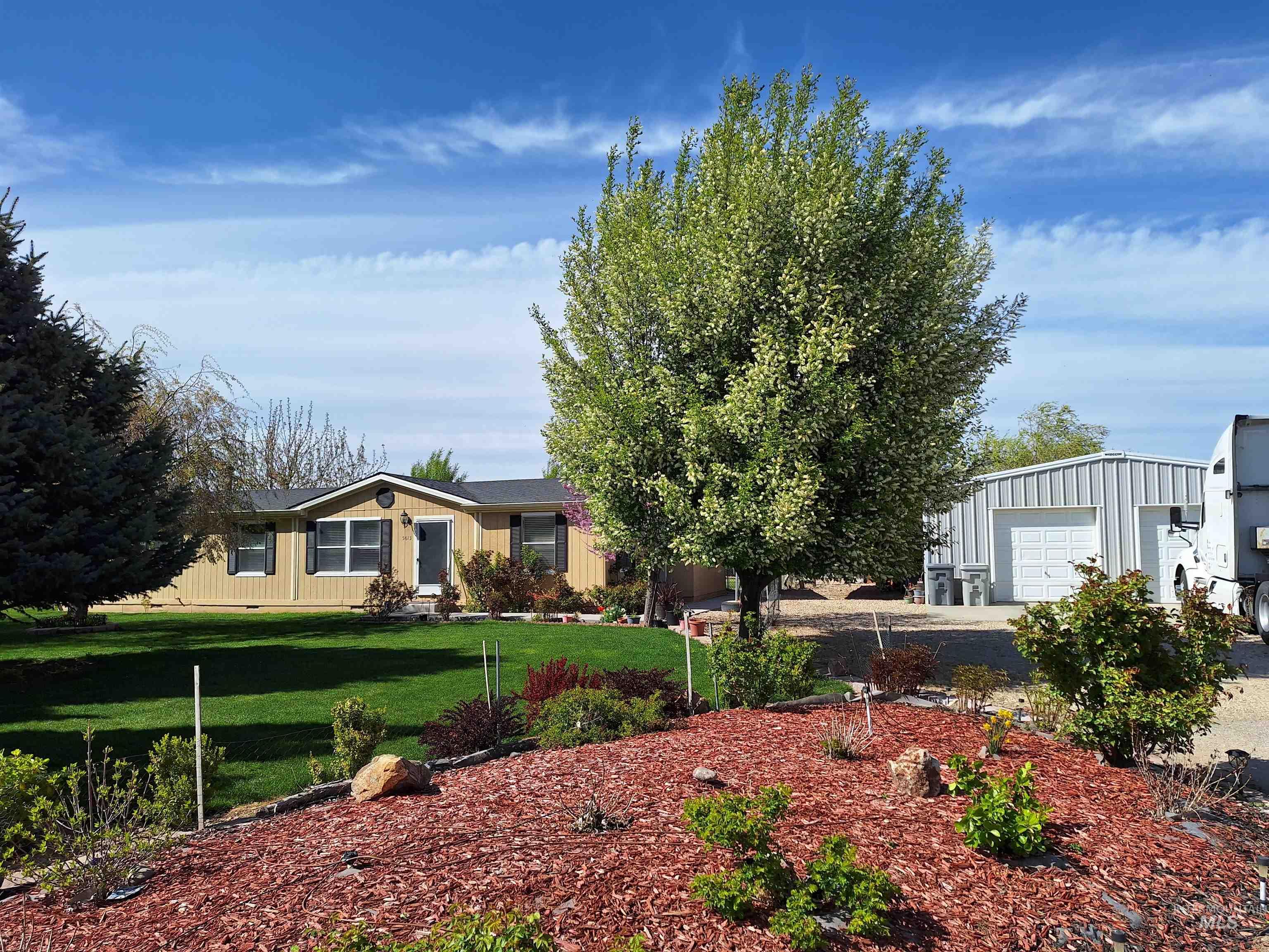 5613 Wayne Lane Property Photo