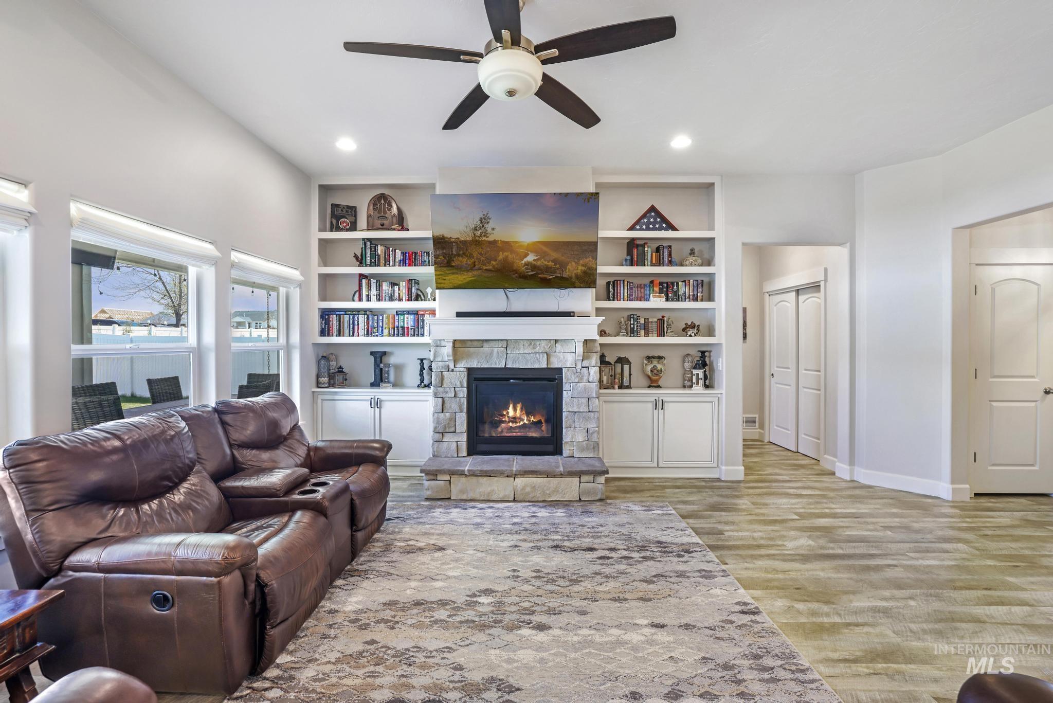 781 Midnight Sun Loop Property Photo 8