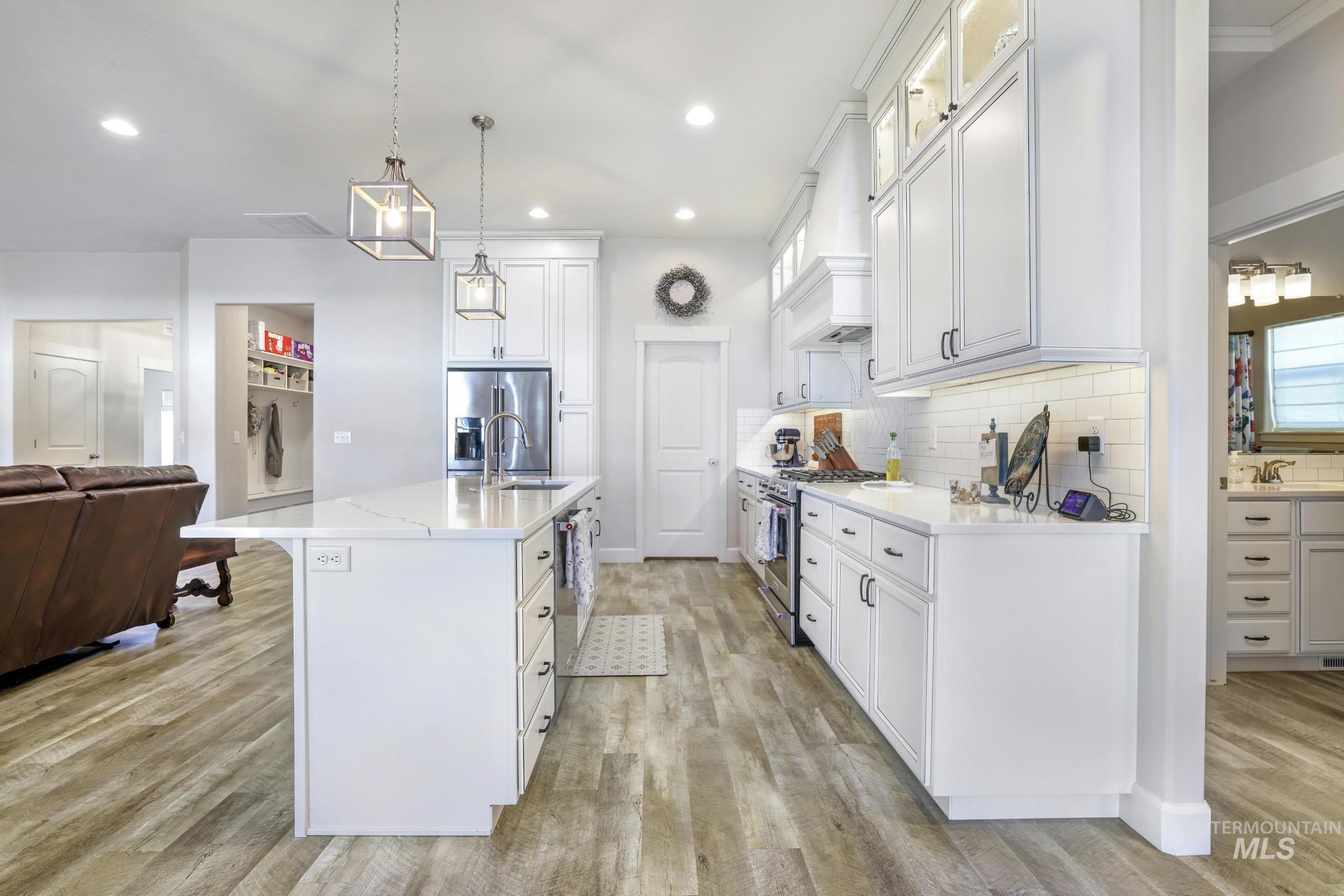781 Midnight Sun Loop Property Photo 14