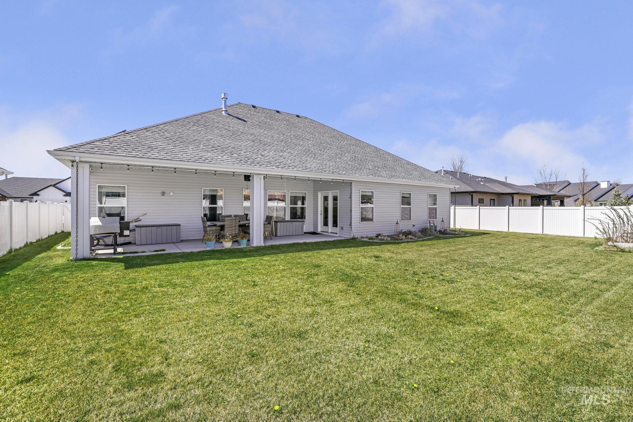 781 Midnight Sun Loop Property Photo 39