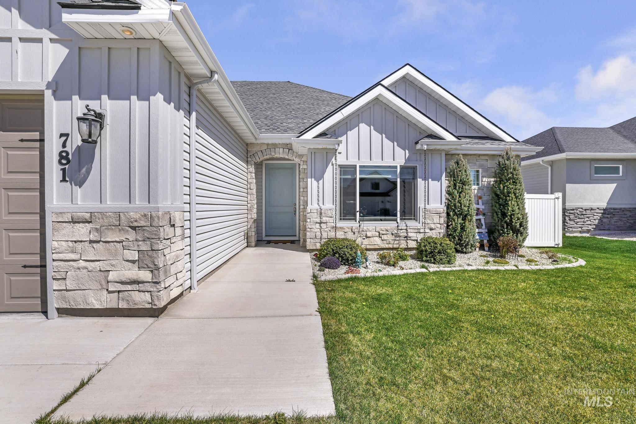 781 Midnight Sun Loop Property Photo 40