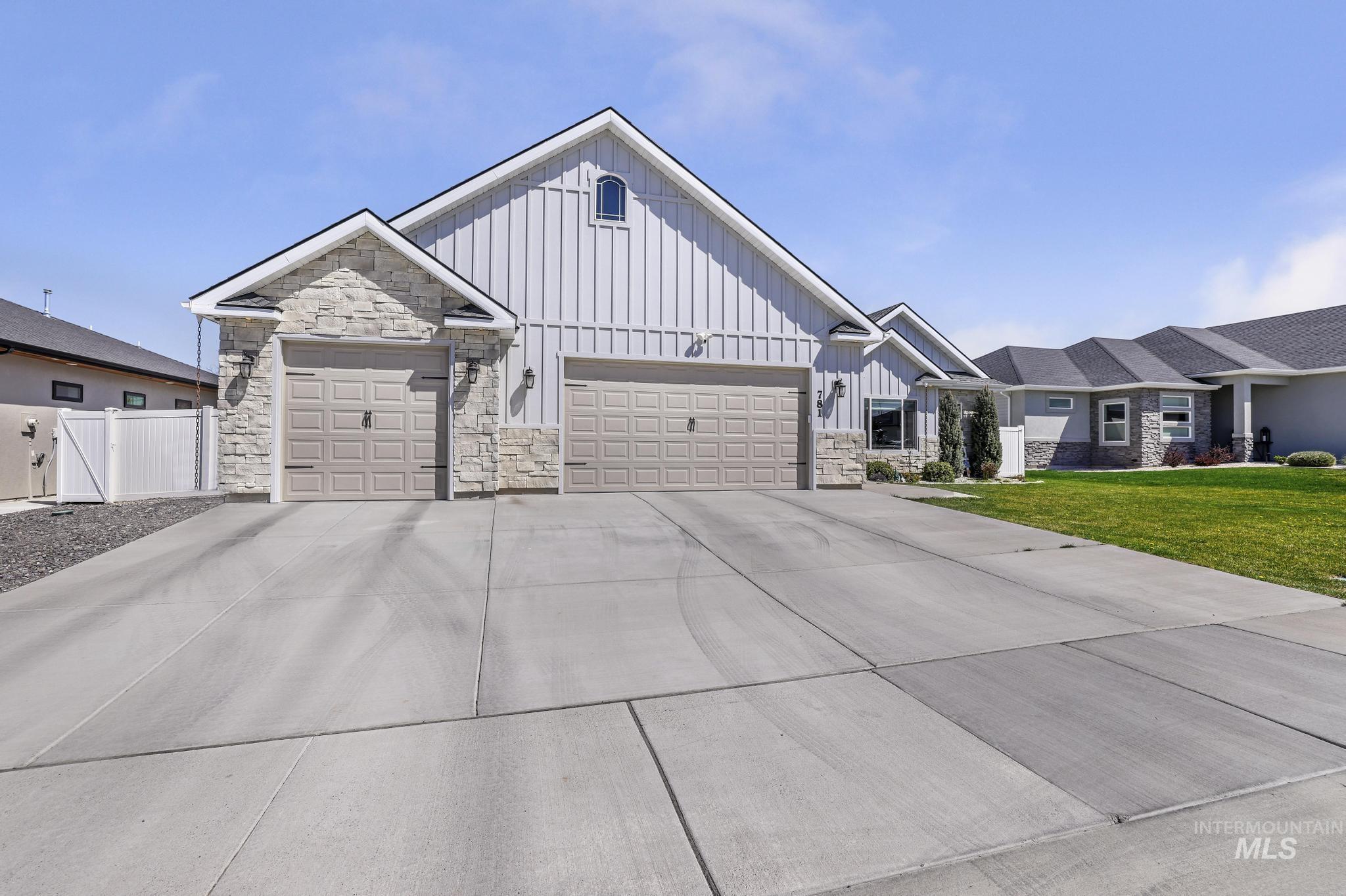 781 Midnight Sun Loop Property Photo 42