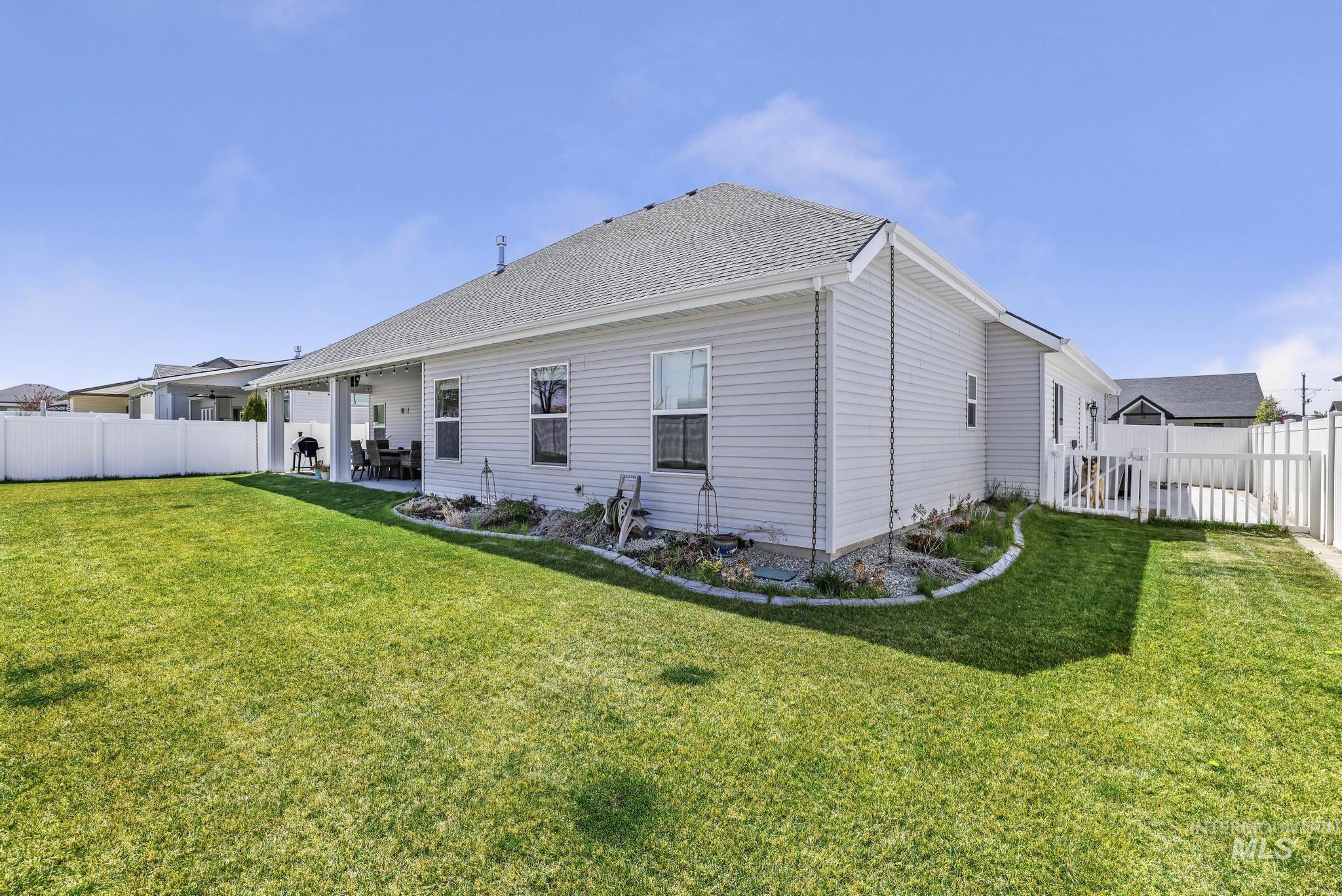 781 Midnight Sun Loop Property Photo 45