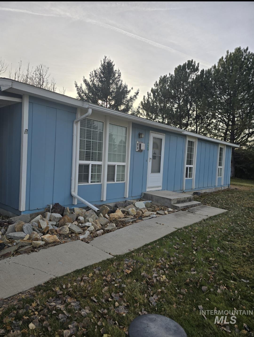 307 Ranchette Property Photo