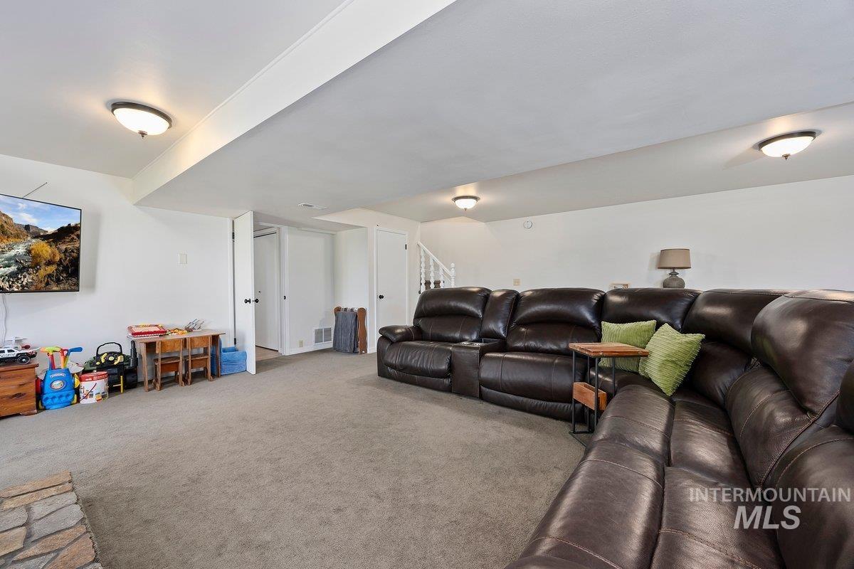 118 E 530 S Property Photo 22