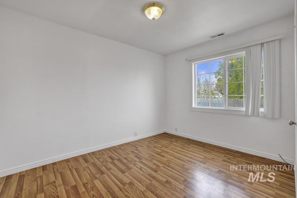 884 Sparks Street Property Photo 19