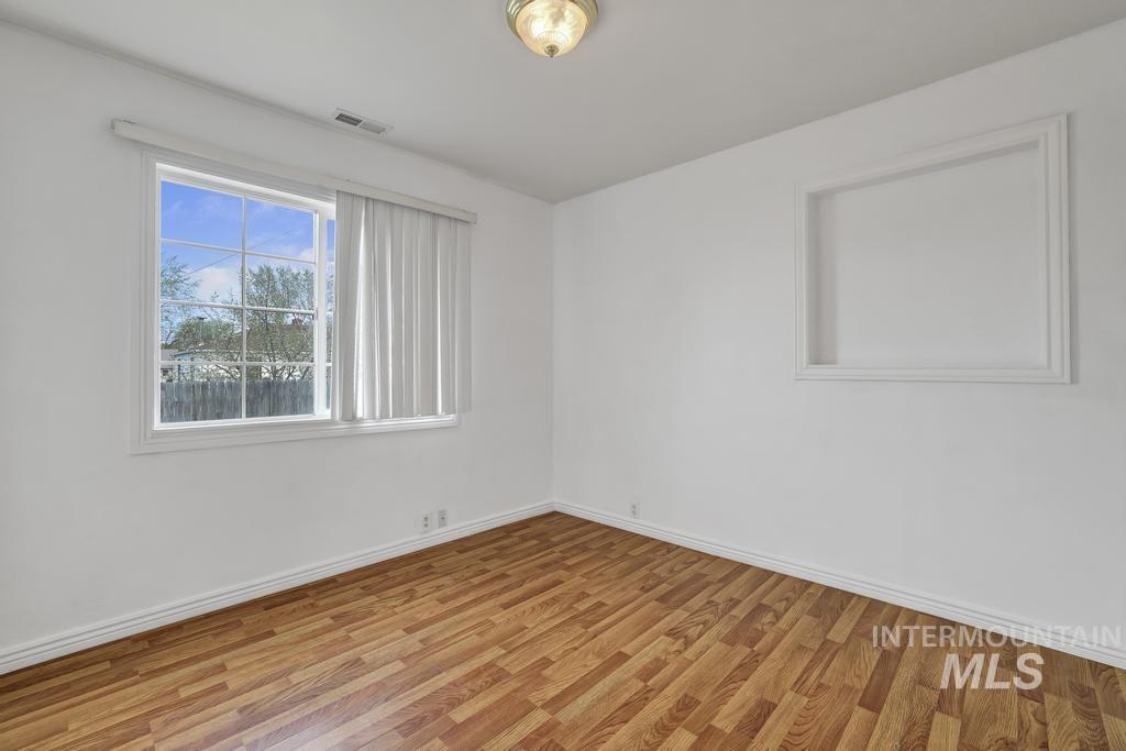 884 Sparks Street Property Photo 21