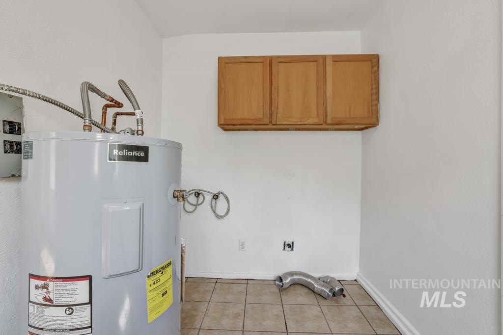 884 Sparks Street Property Photo 25