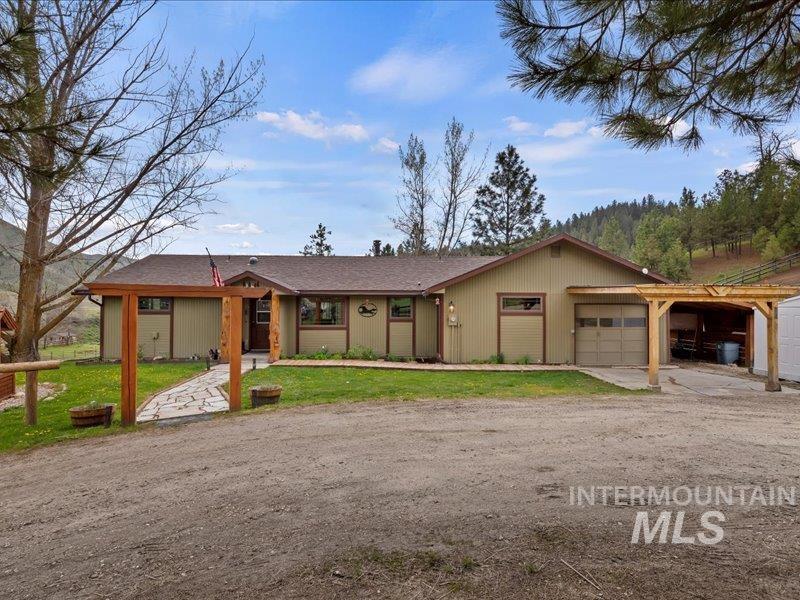 33 Mores Creek Circle Property Photo 2