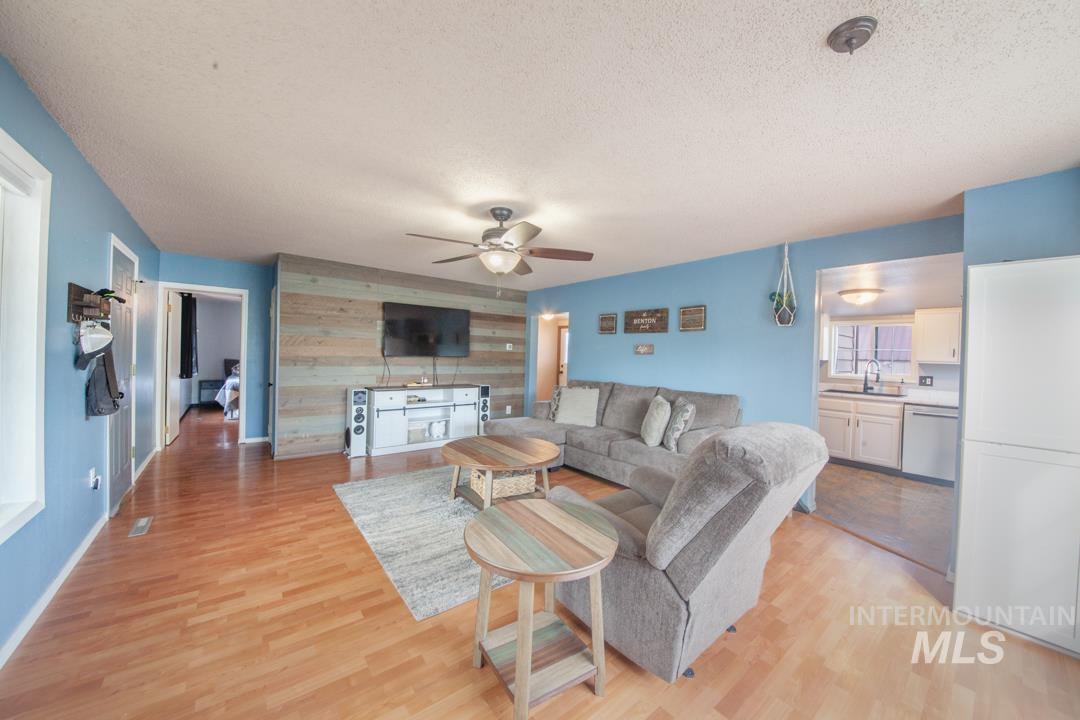 1781 Powe Drive Property Photo