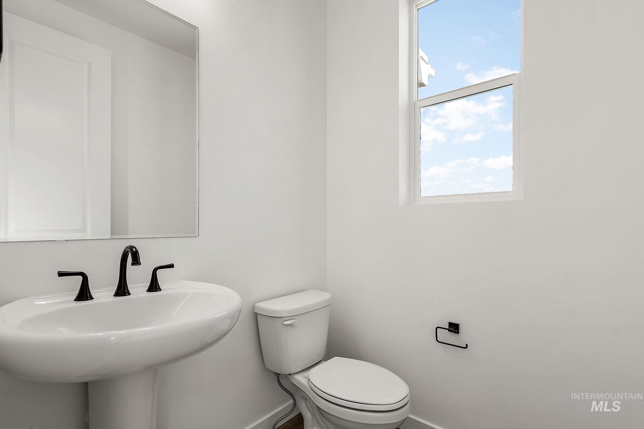 12291 W Endsley Lane Property Photo 12