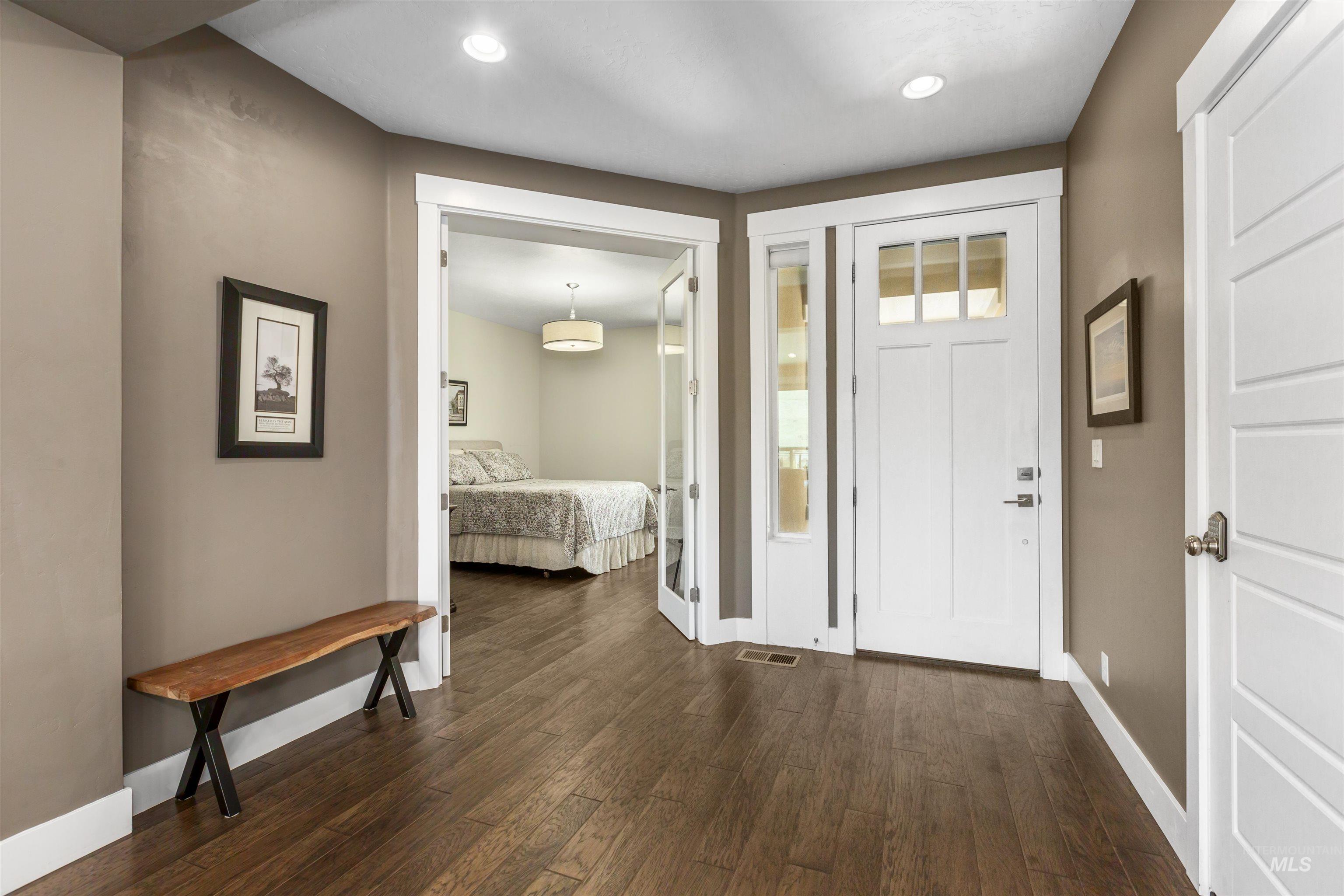 18294 N Goldenridge Way Property Photo 6