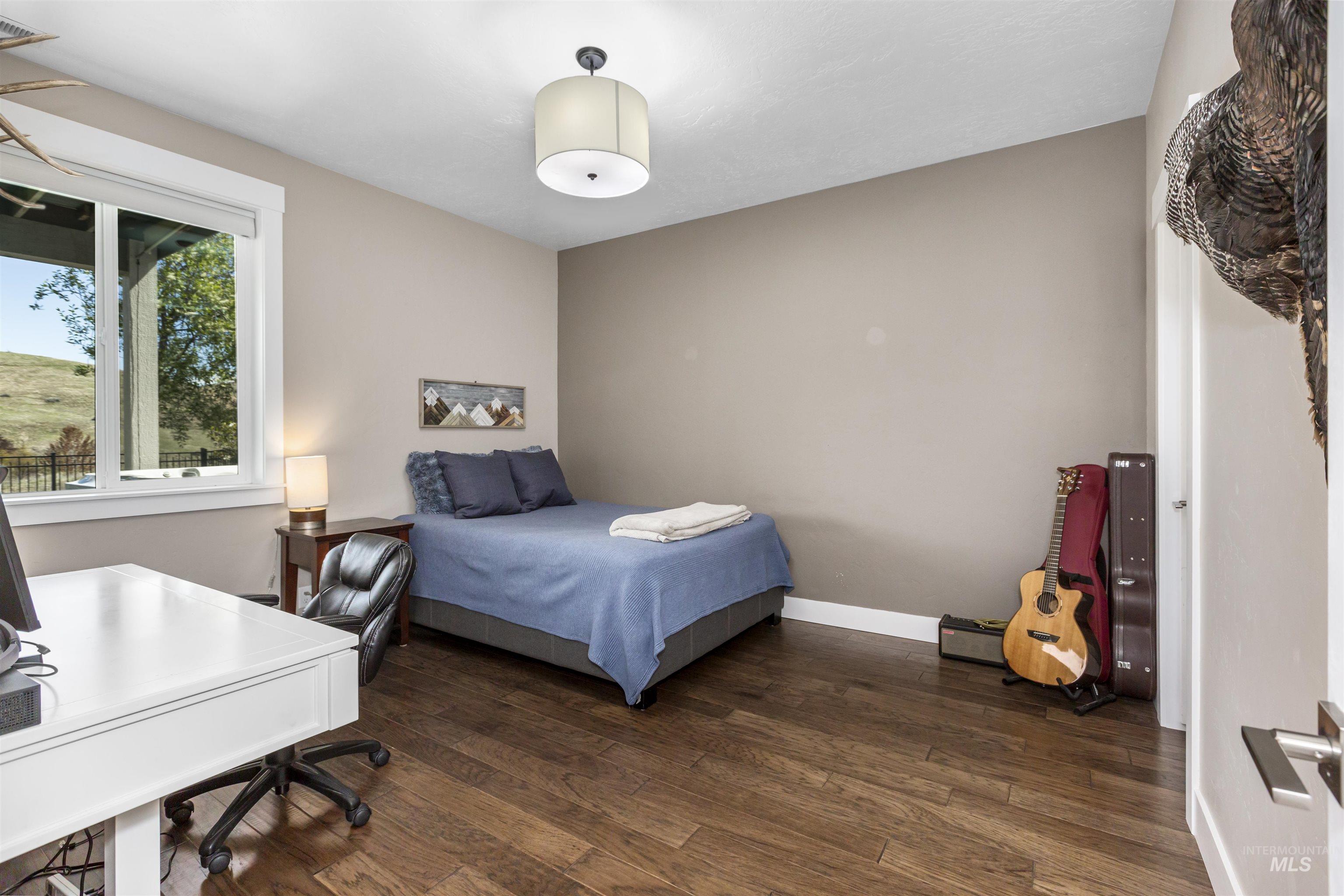18294 N Goldenridge Way Property Photo 34