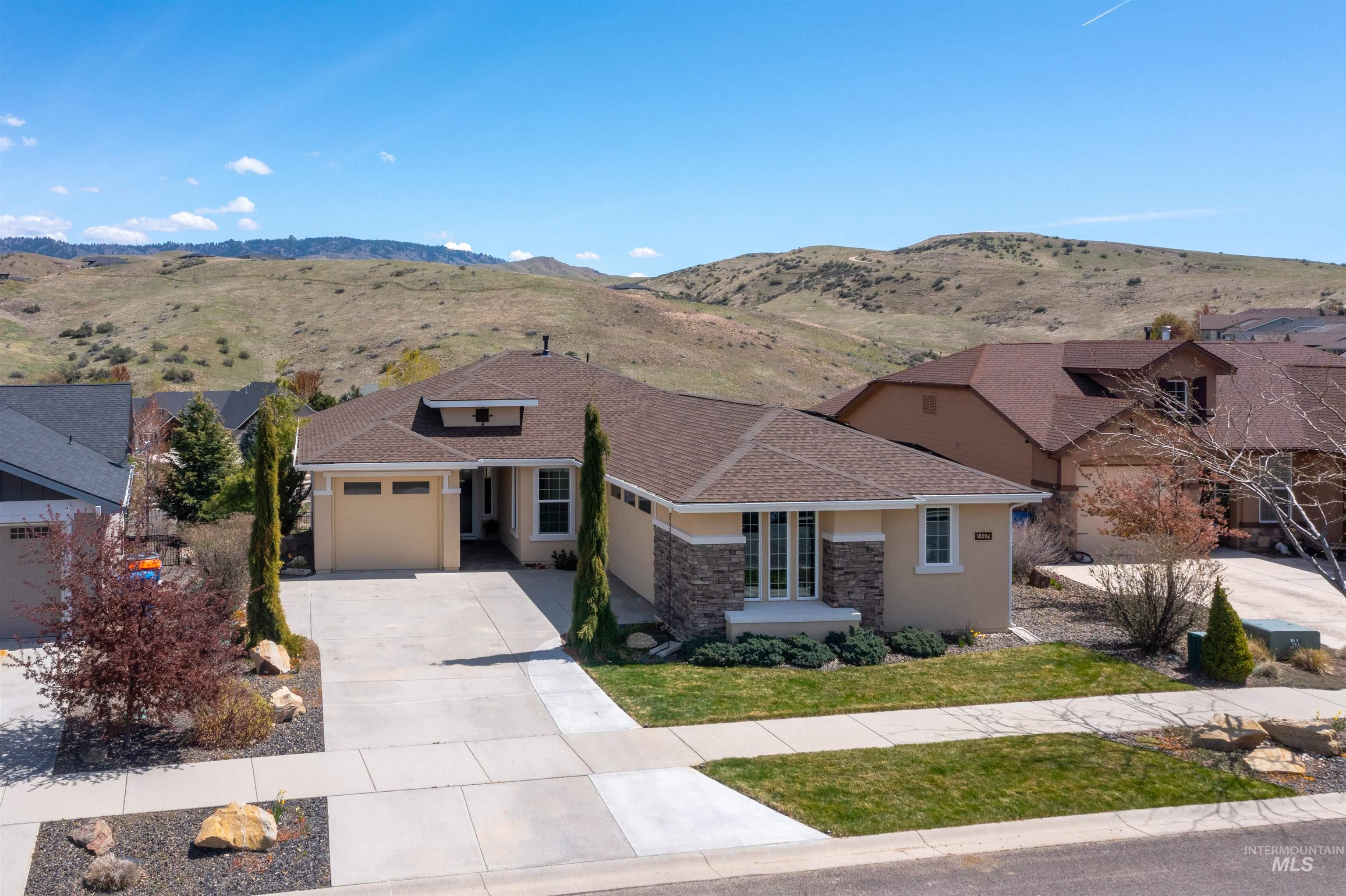 18294 N Goldenridge Way Property Photo 43