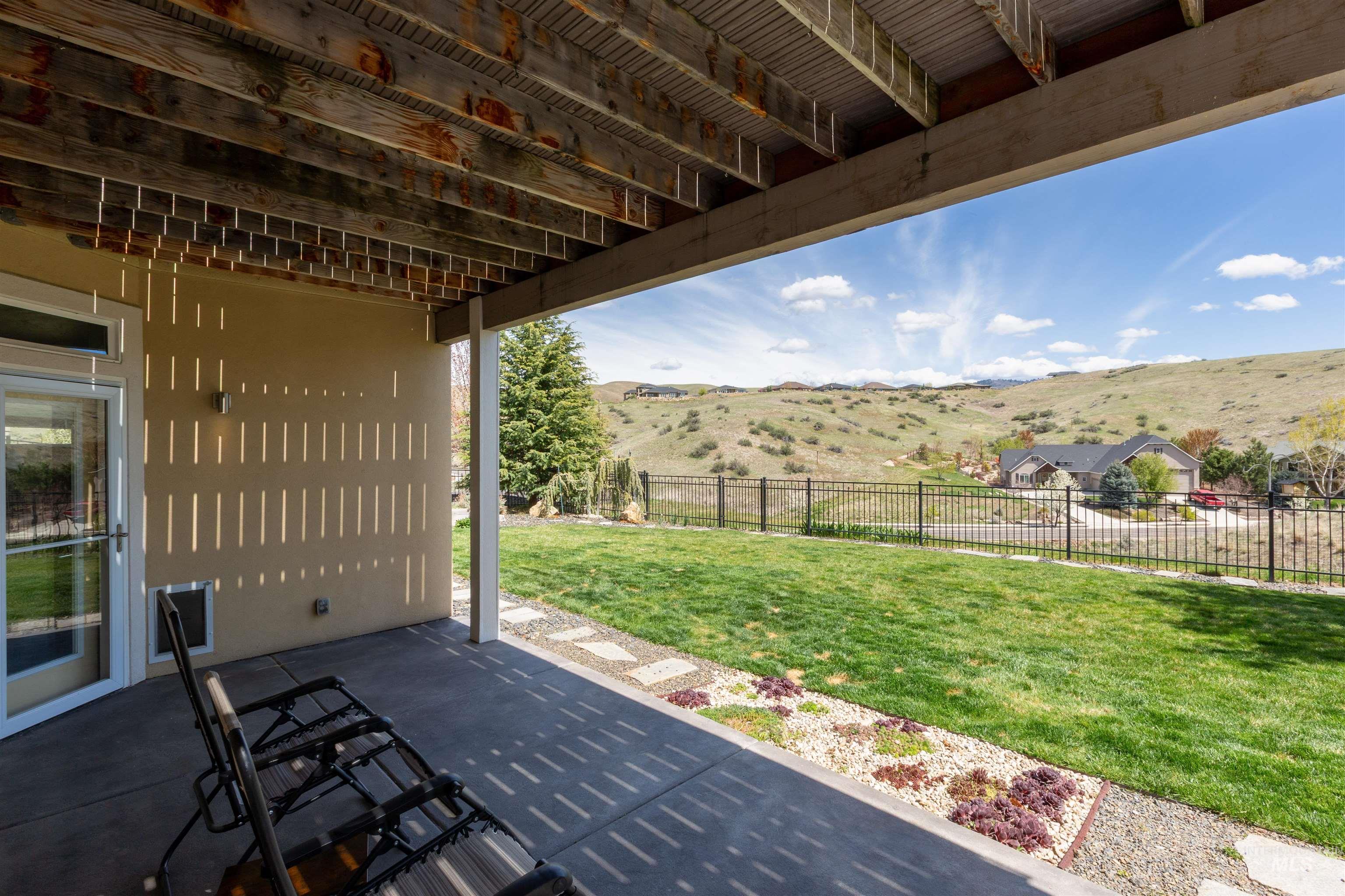 18294 N Goldenridge Way Property Photo 47
